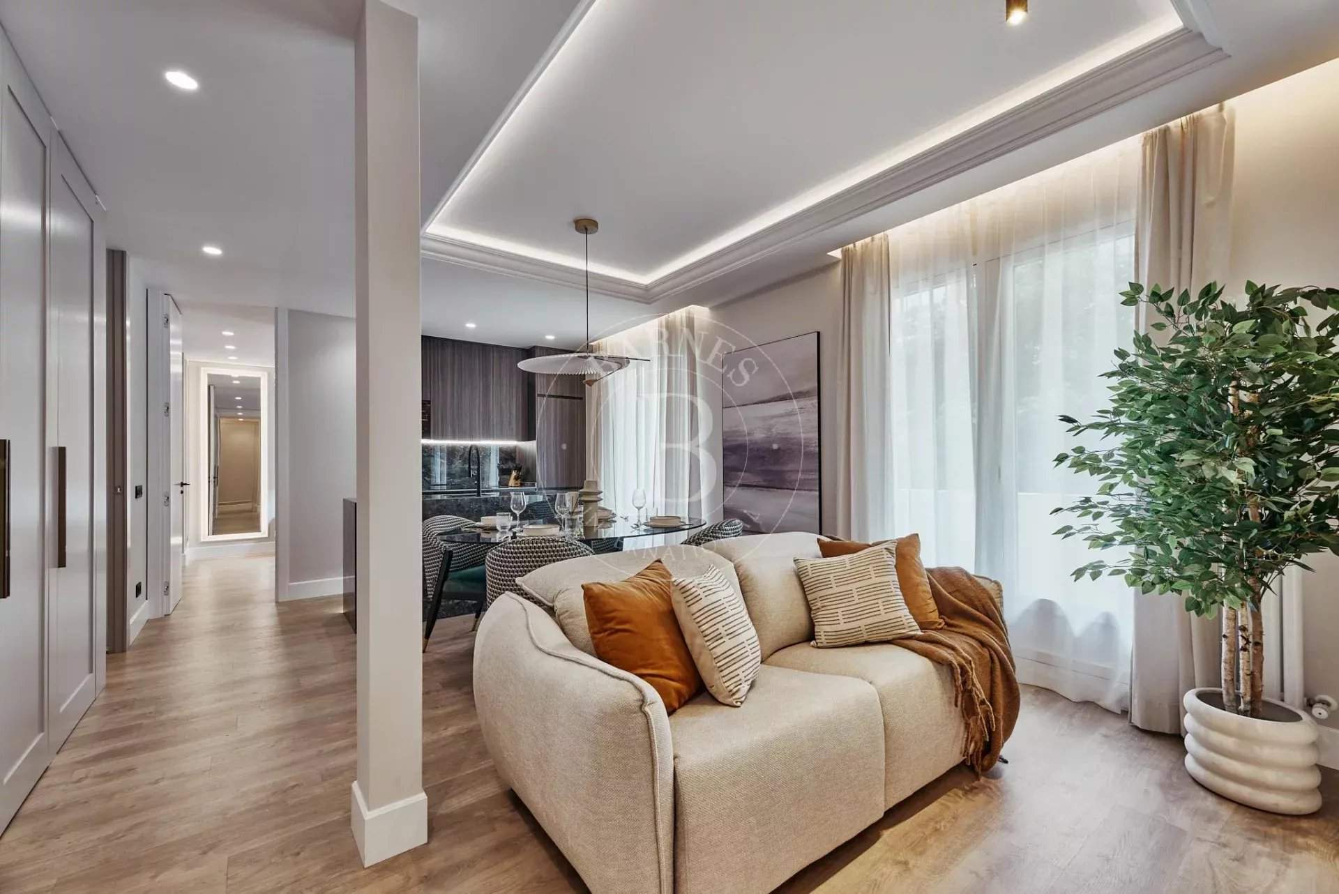 Madrid  - Apartment 3 Bedrooms - picture 9