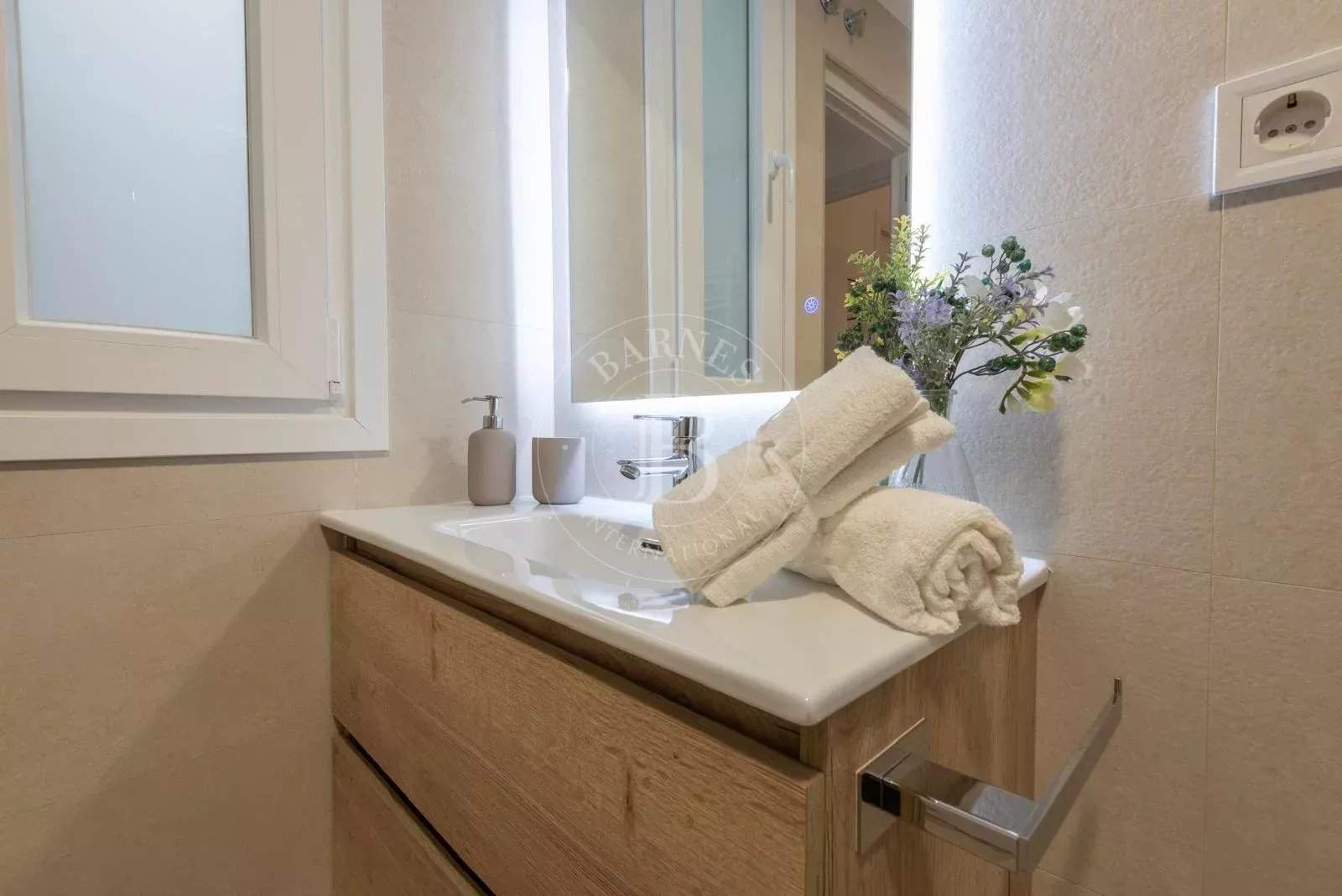 Madrid  - Piso  - picture 12