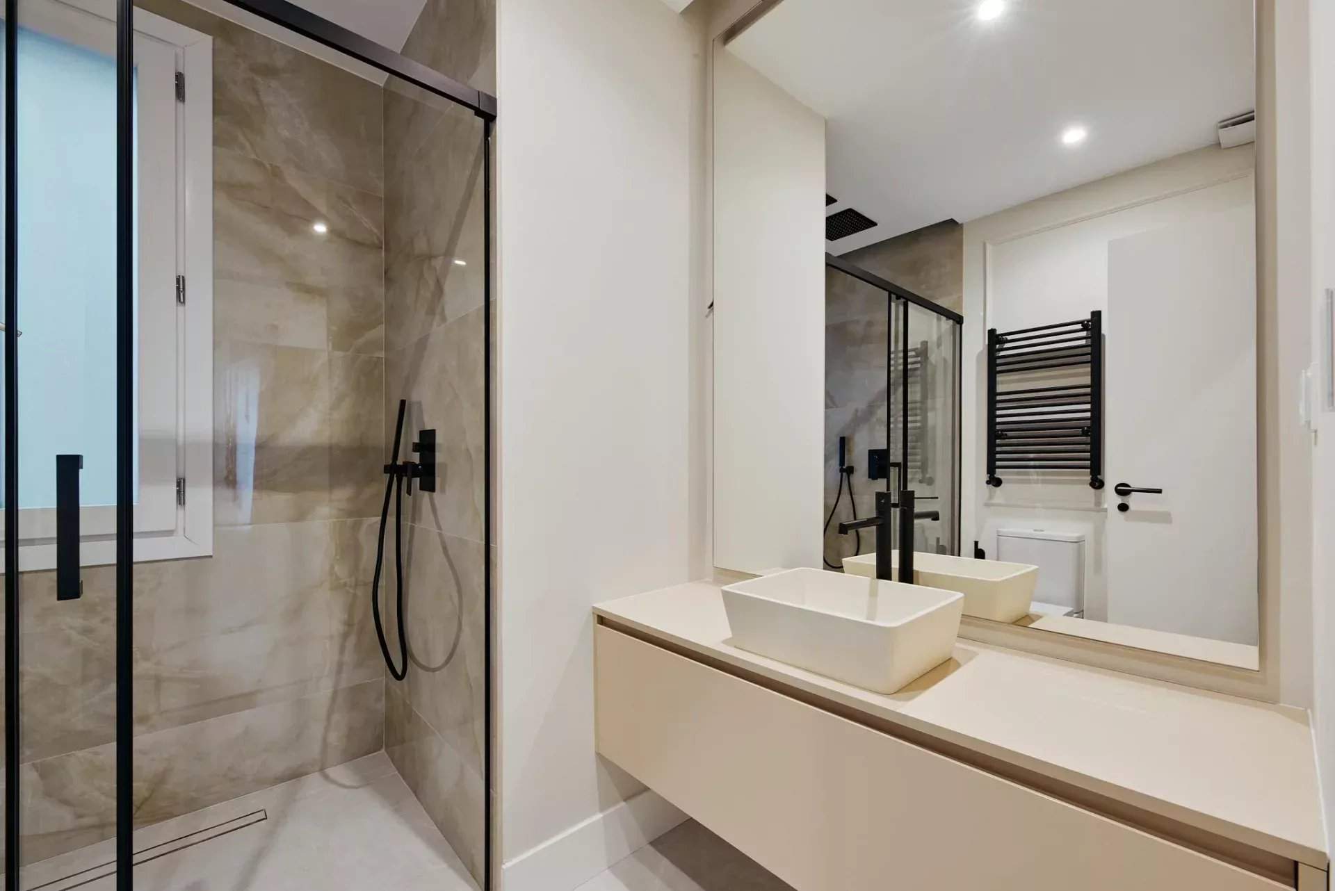 Madrid  - Apartment 3 Bedrooms - picture 12