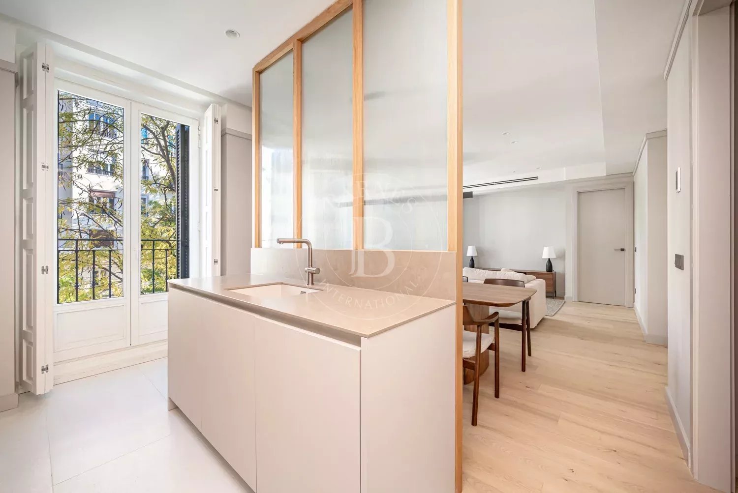 Madrid  - Apartment 3 Bedrooms - picture 10