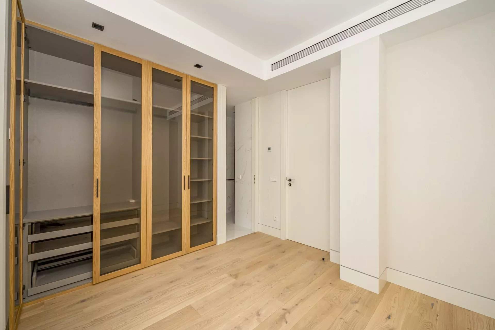 Madrid  - Apartment 4 Bedrooms - picture 19