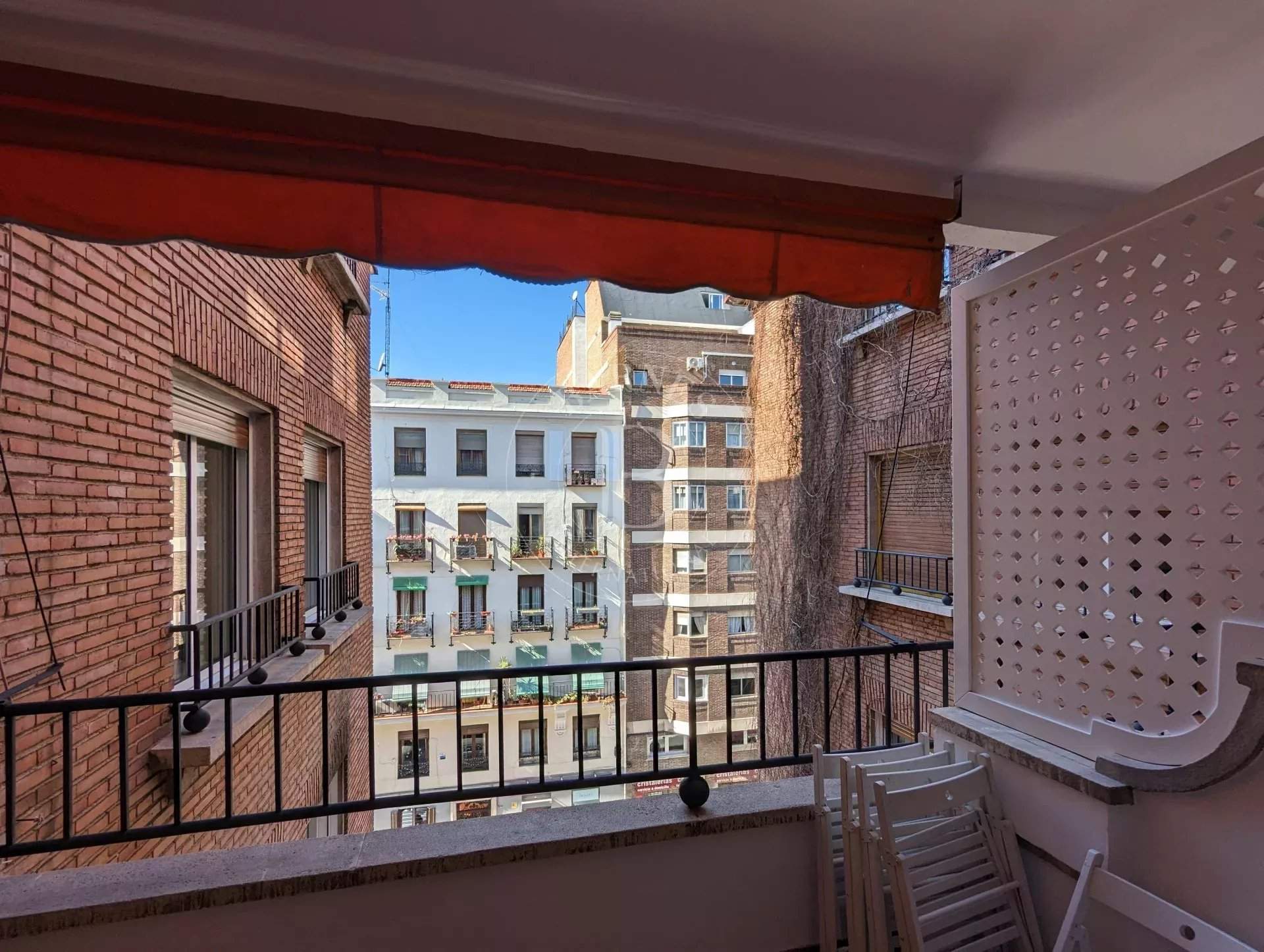 Madrid  - Apartment 4 Bedrooms - picture 4