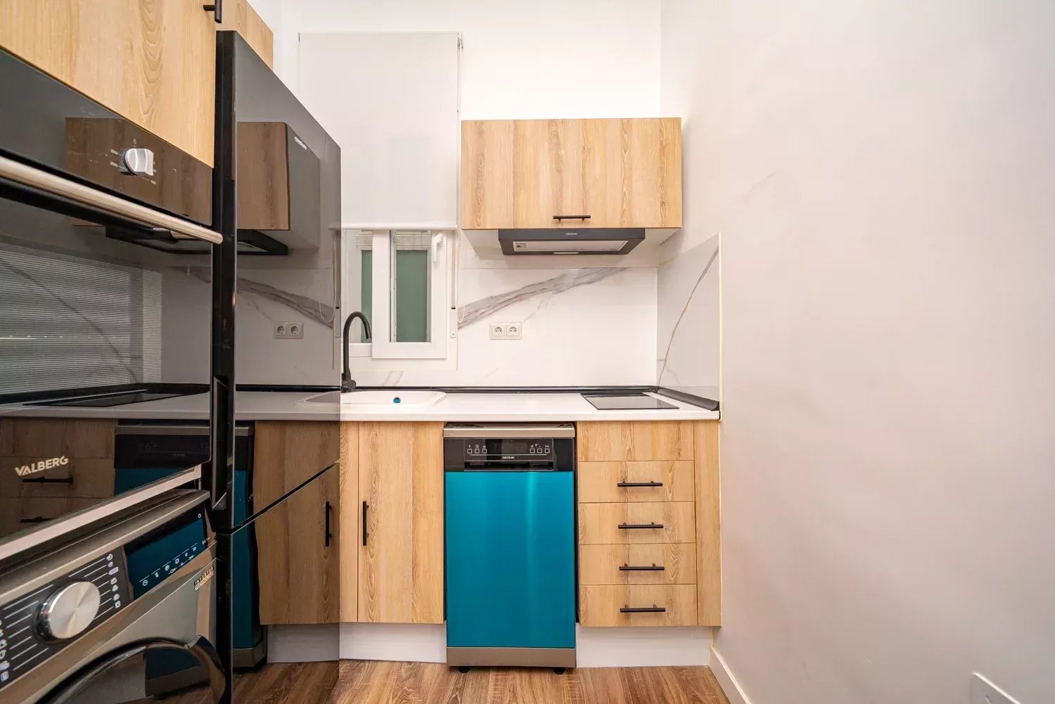 Madrid  - Apartment 2 Bedrooms - picture 9