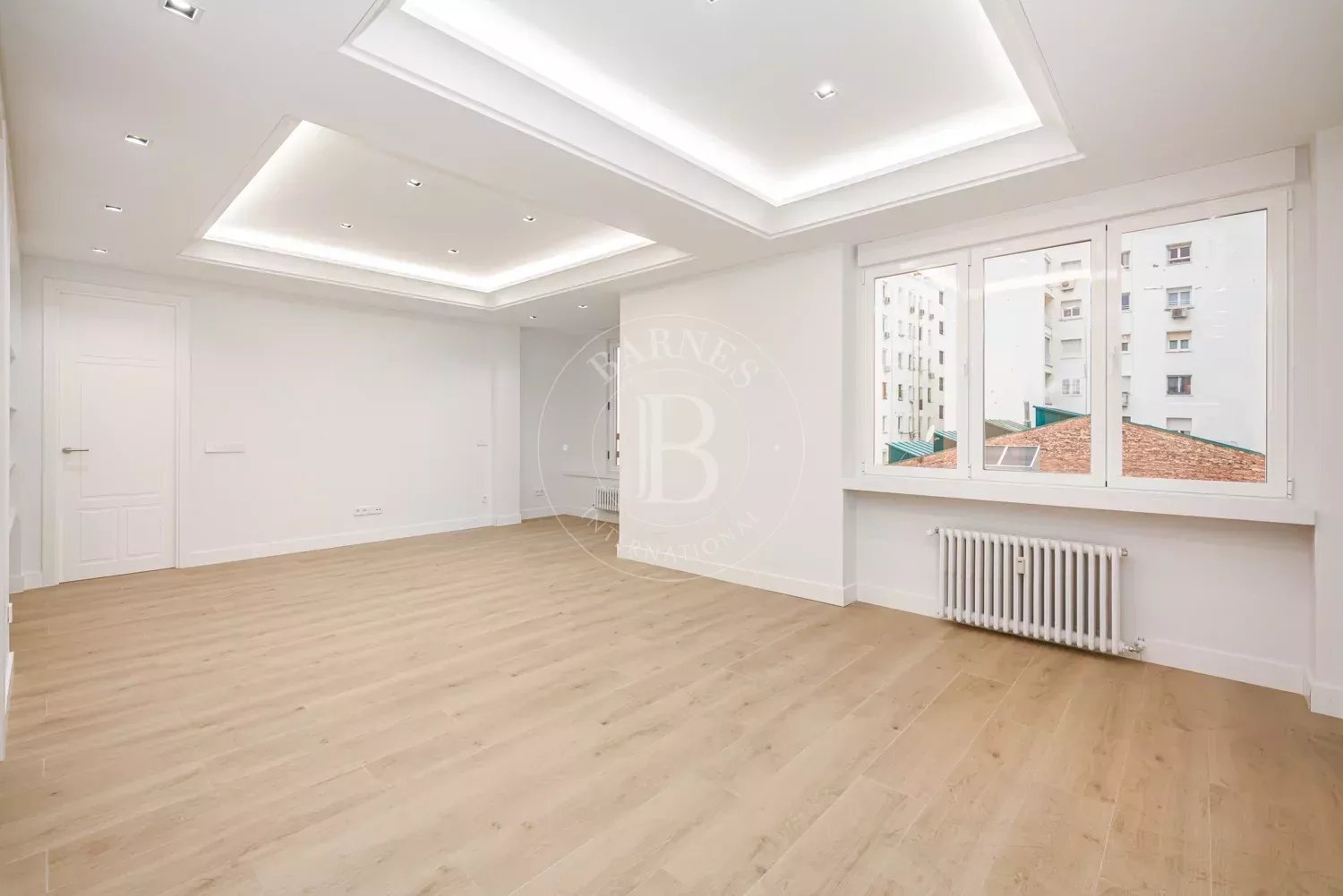 Madrid  - Apartment 3 Bedrooms - picture 1