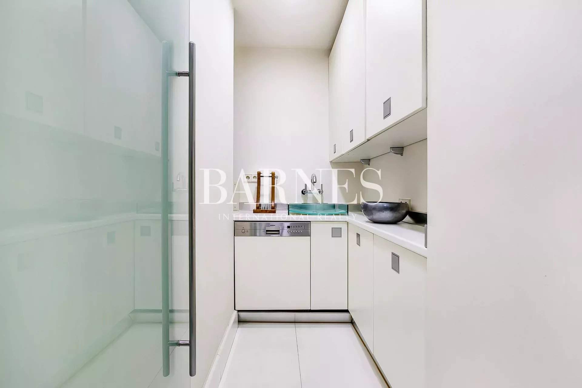 Madrid  - Appartement 1 Pièce 5 Chambres - picture 8