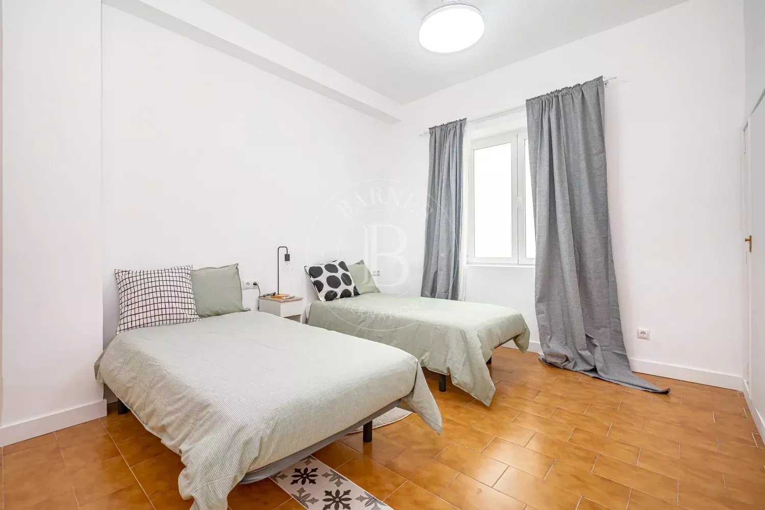 Madrid  - Apartment 3 Bedrooms - picture 10