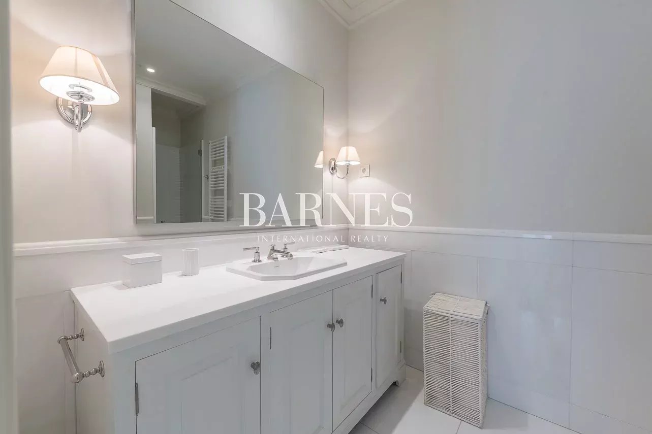 Madrid  - Apartment 6 Bedrooms - picture 13