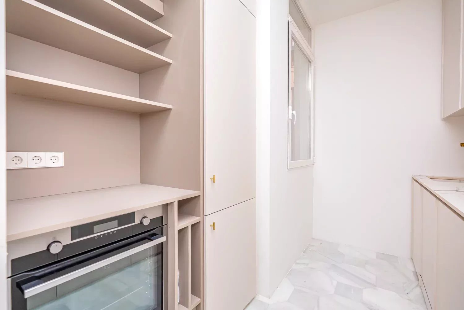 Madrid  - Apartment 2 Bedrooms - picture 12