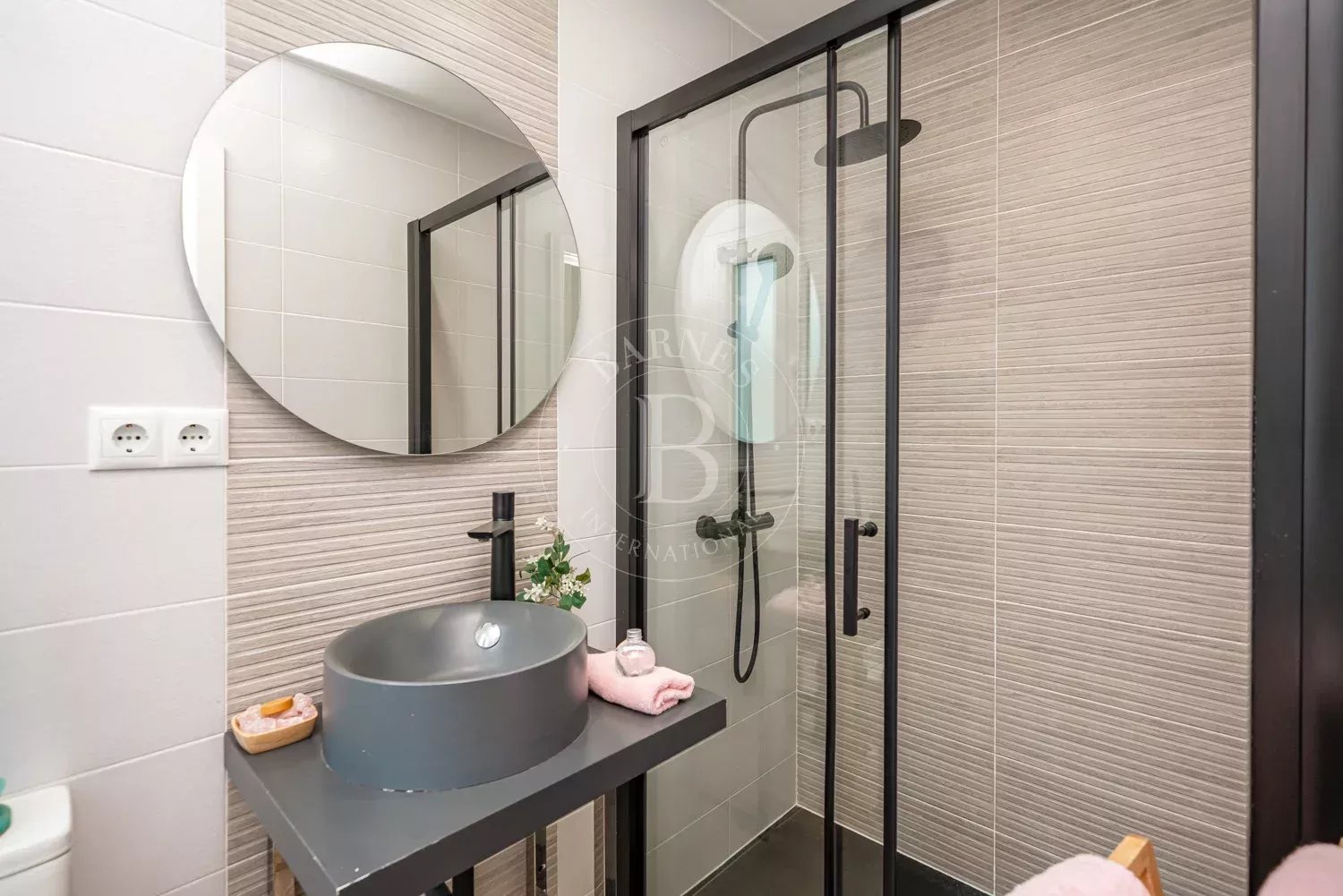 Madrid  - Apartment 3 Bedrooms - picture 17