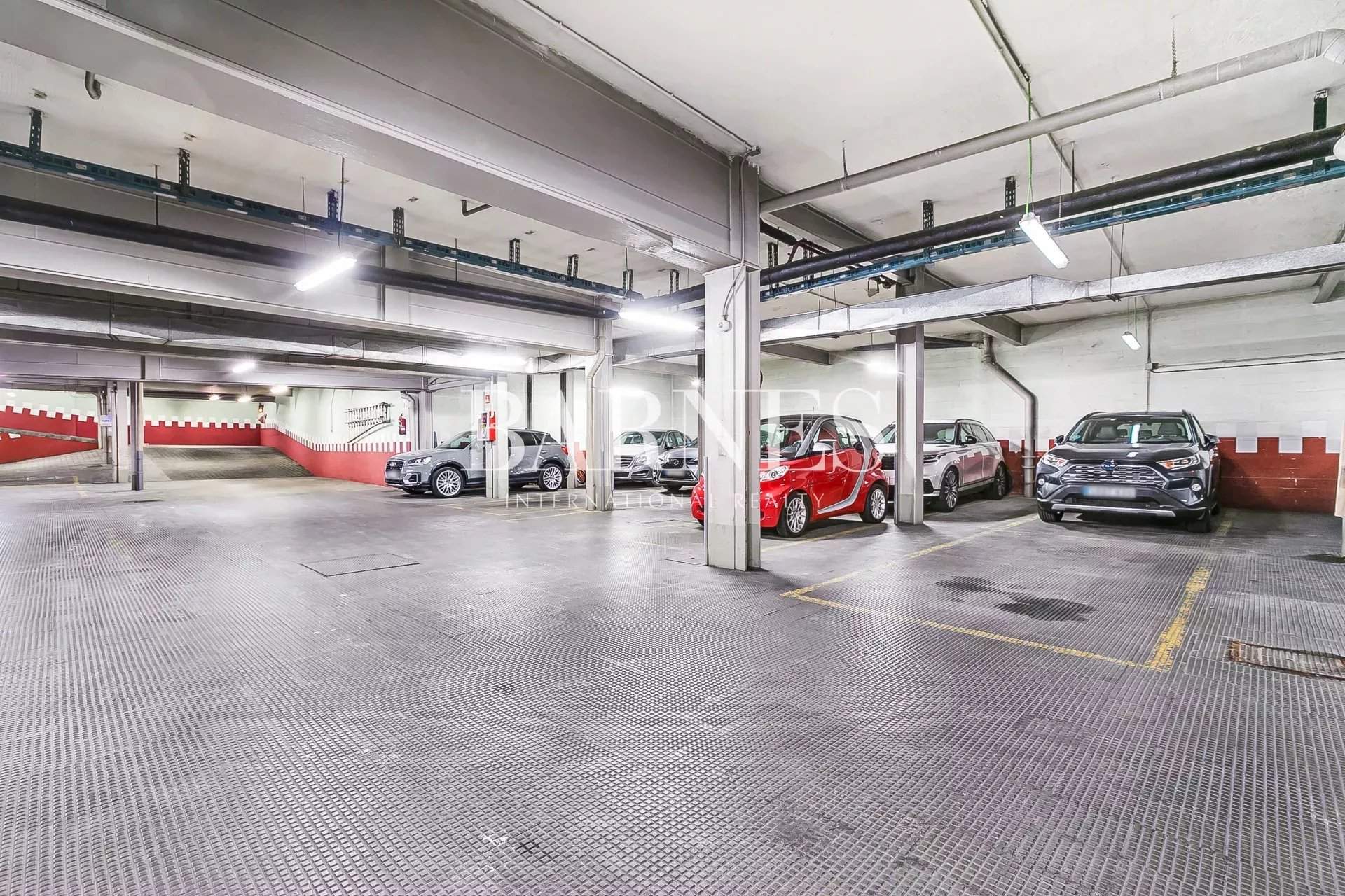 Madrid  - Appartement 1 Pièce 5 Chambres - picture 14