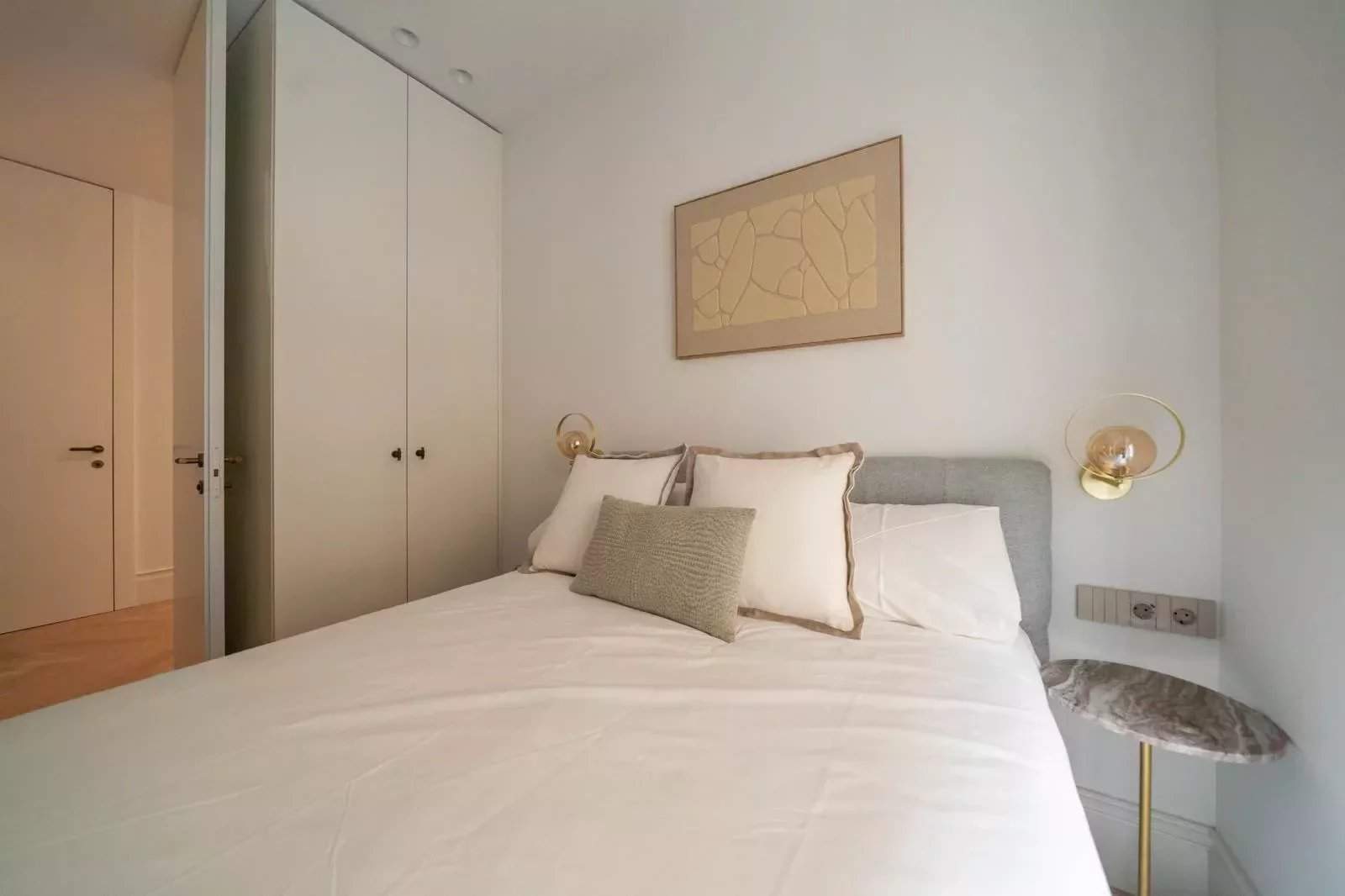 Madrid  - Apartment 2 Bedrooms - picture 12