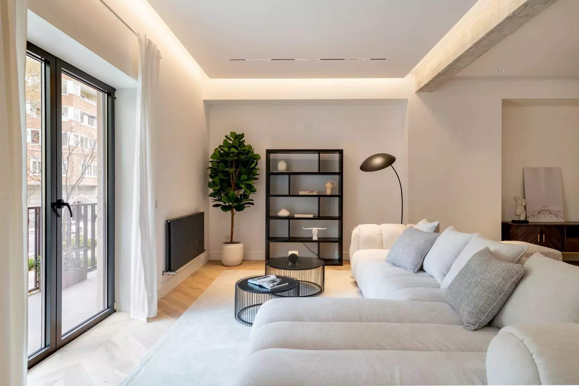 Madrid  - Apartment 4 Bedrooms - picture 19