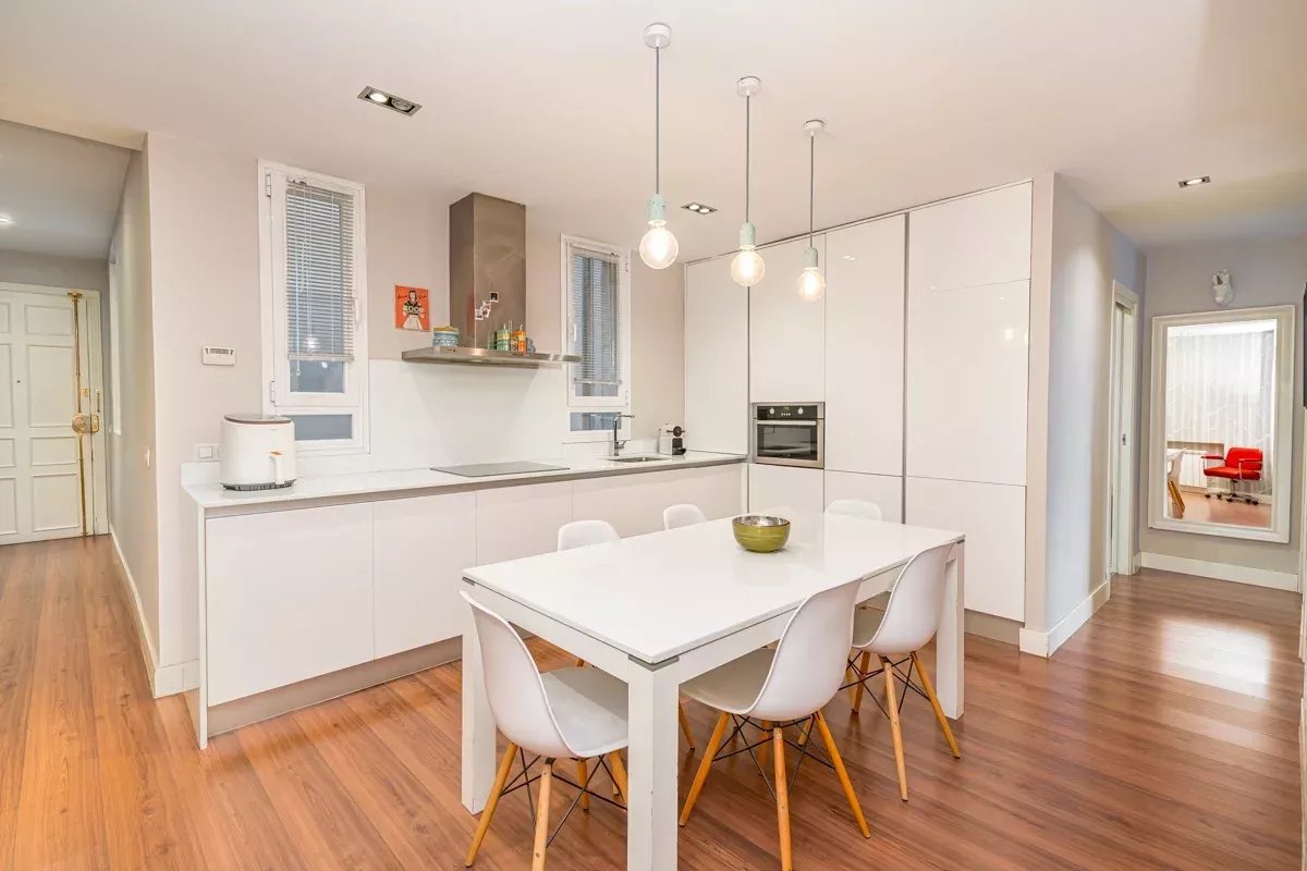 Madrid  - Apartment 2 Bedrooms - picture 9