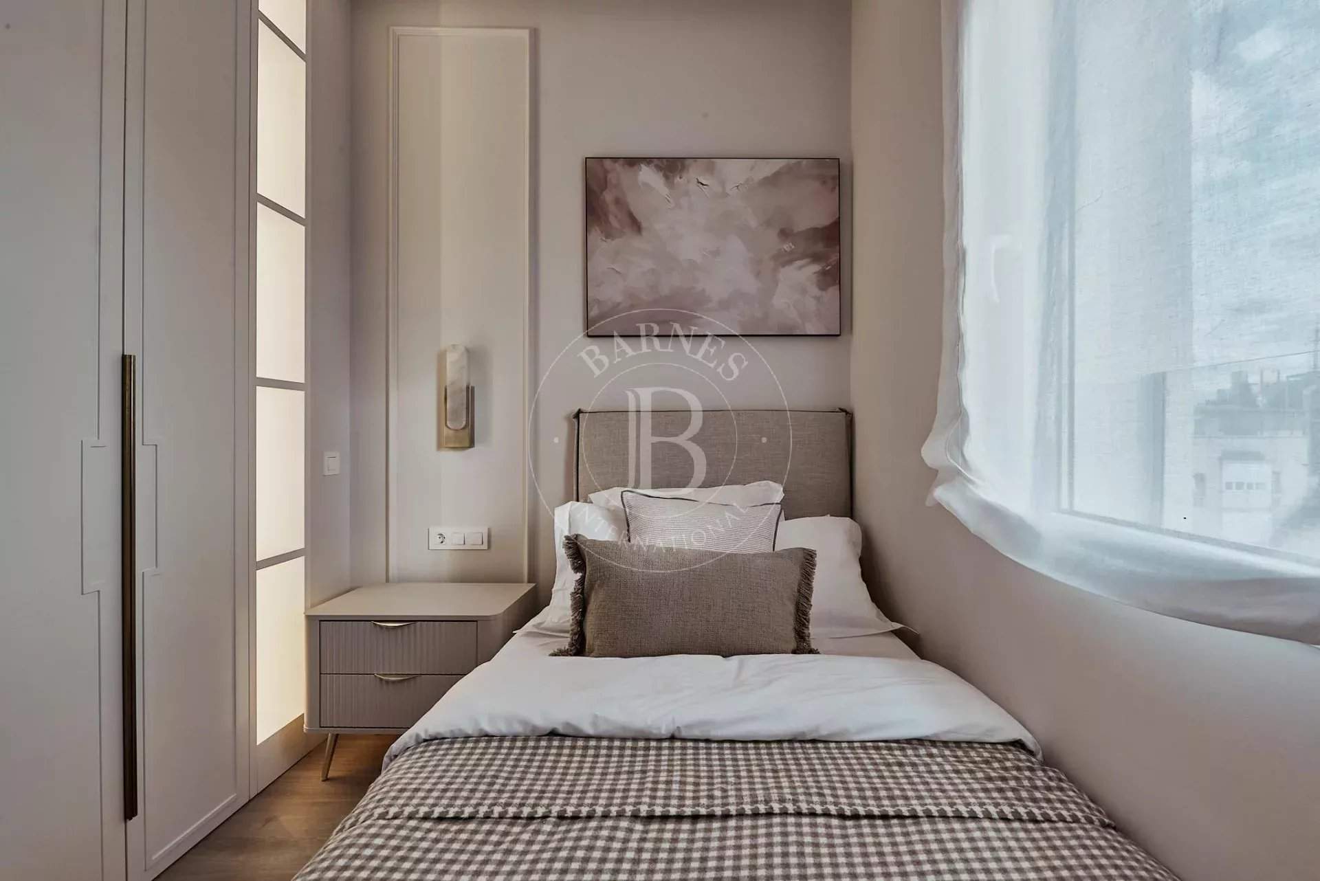 Madrid  - Apartment 2 Bedrooms - picture 13