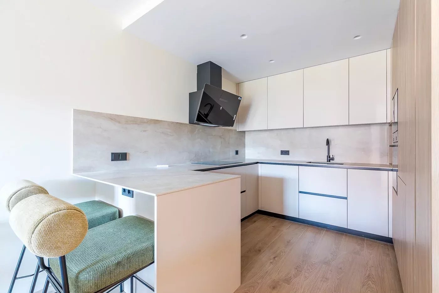 Madrid  - Apartment 3 Bedrooms - picture 7