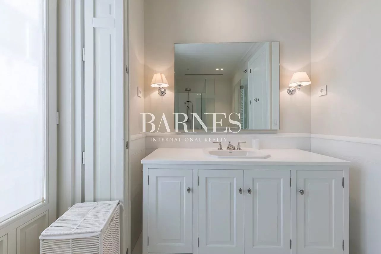 Madrid  - Apartment 6 Bedrooms - picture 12