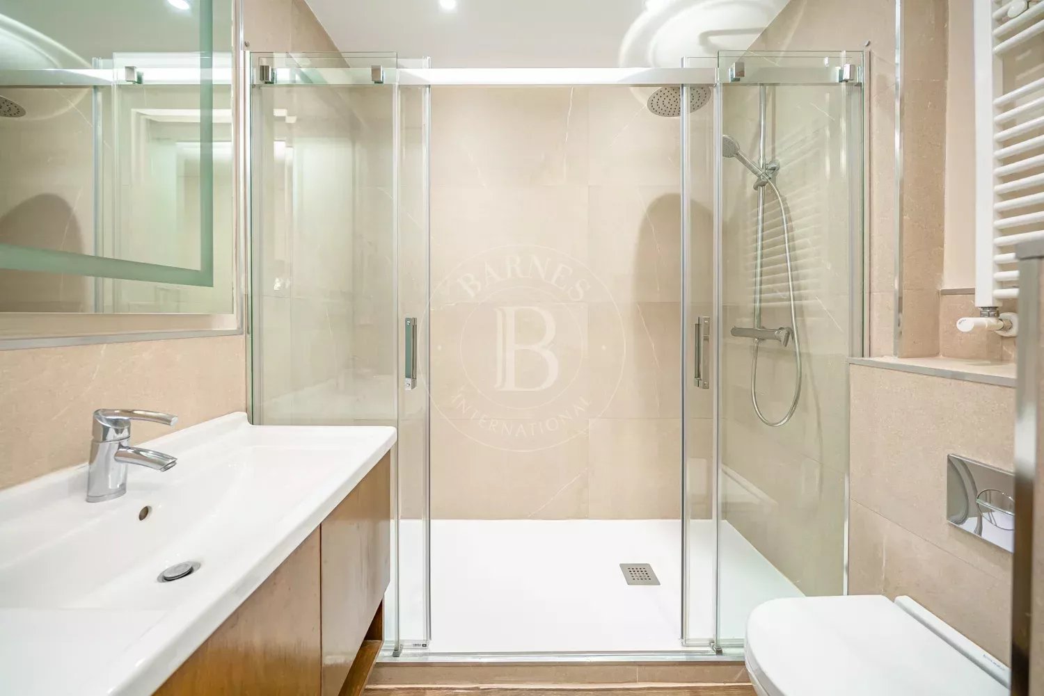 Madrid  - Piso 3 Cuartos 3 Habitaciones - picture 10