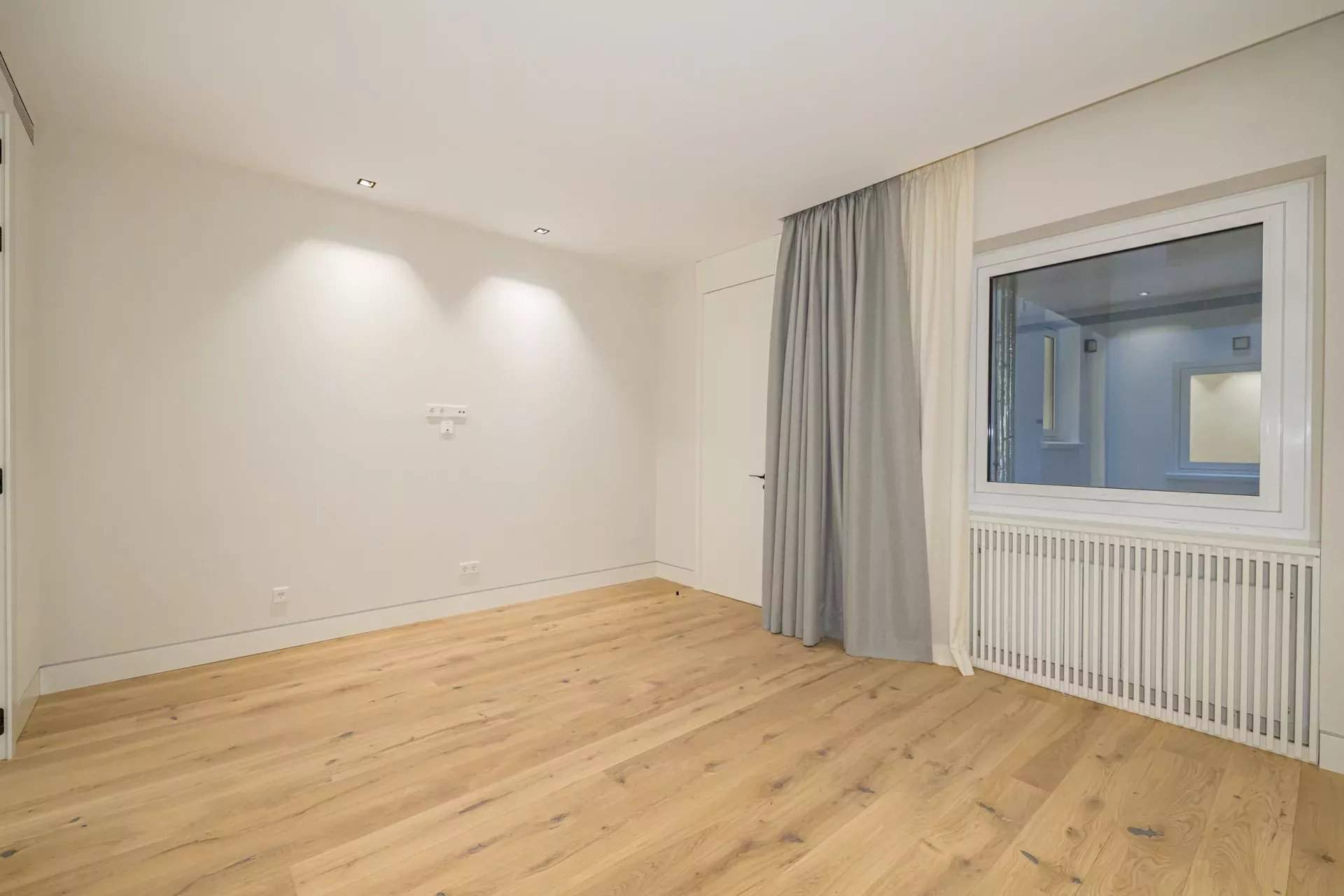 Madrid  - Apartment 4 Bedrooms - picture 20