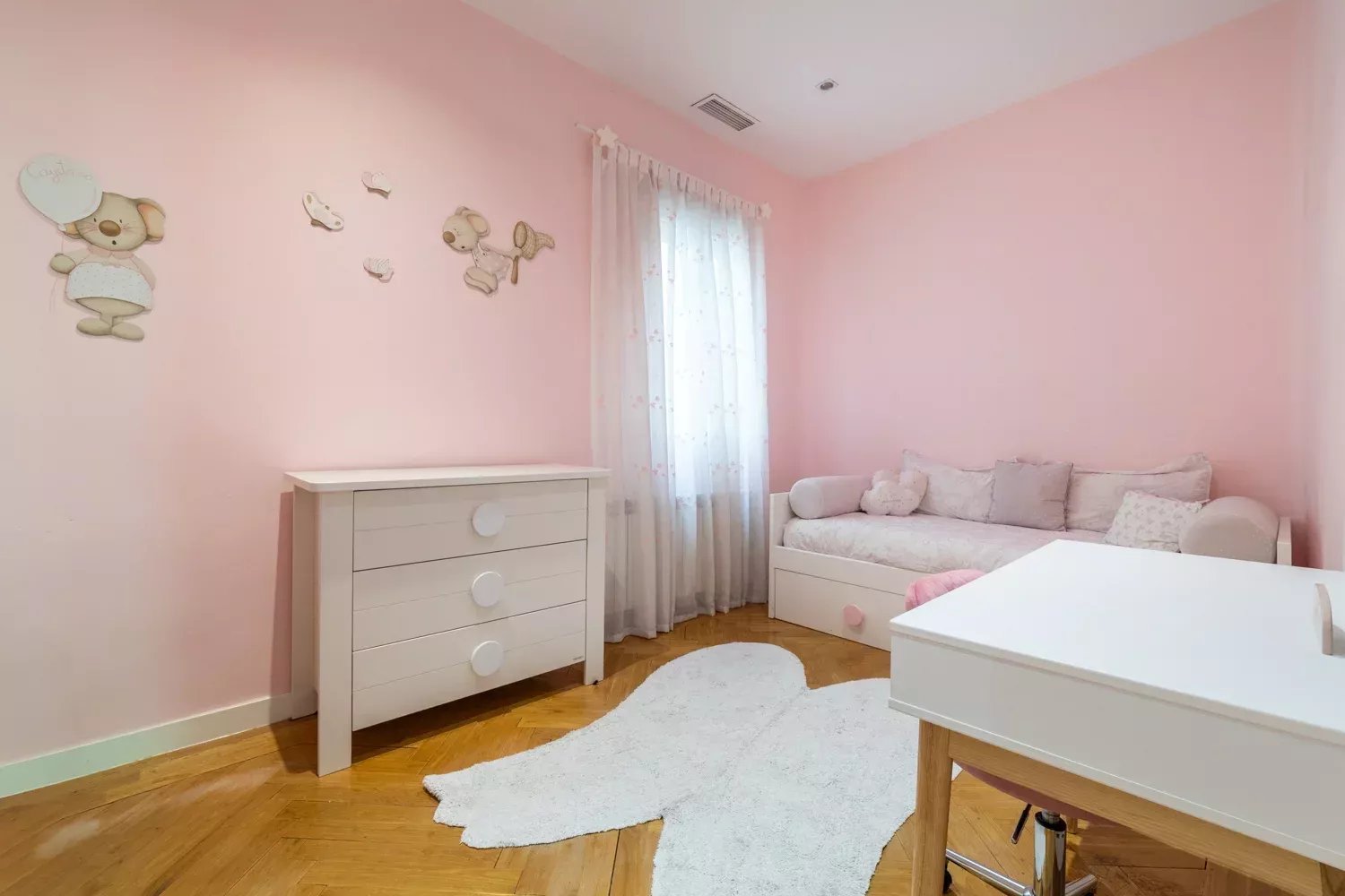 Madrid  - Apartment 3 Bedrooms - picture 10