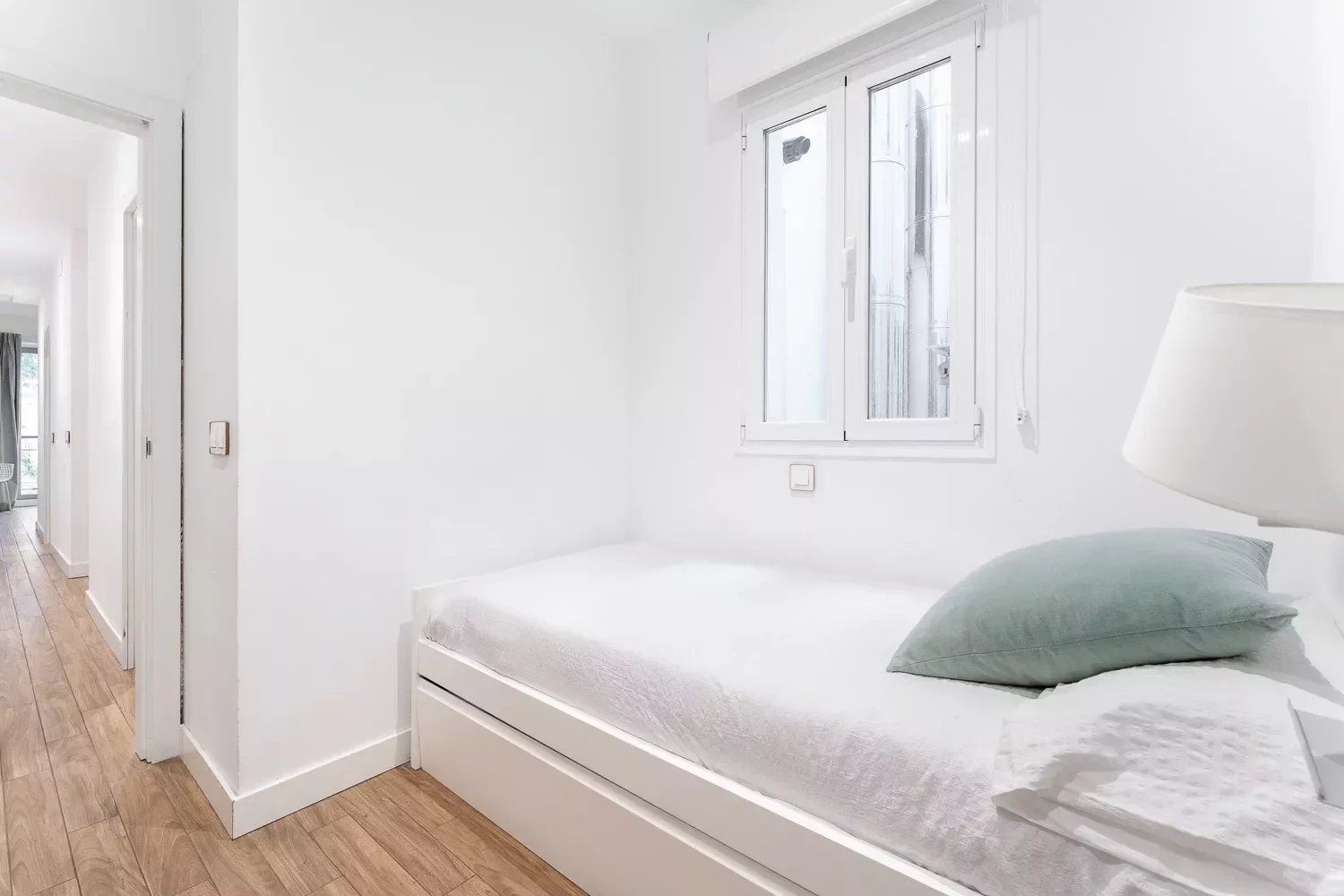 Madrid  - Apartment 2 Bedrooms - picture 10