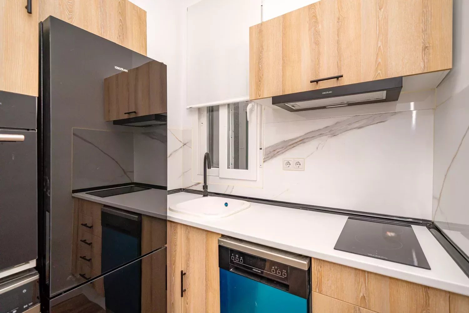 Madrid  - Apartment 2 Bedrooms - picture 14