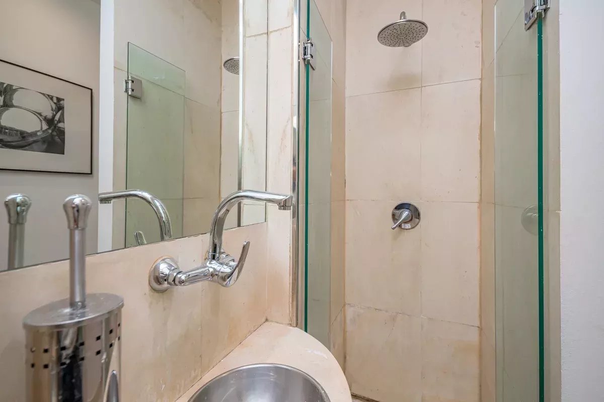 Madrid  - Piso 4 Cuartos, 1 Habitacion - picture 17