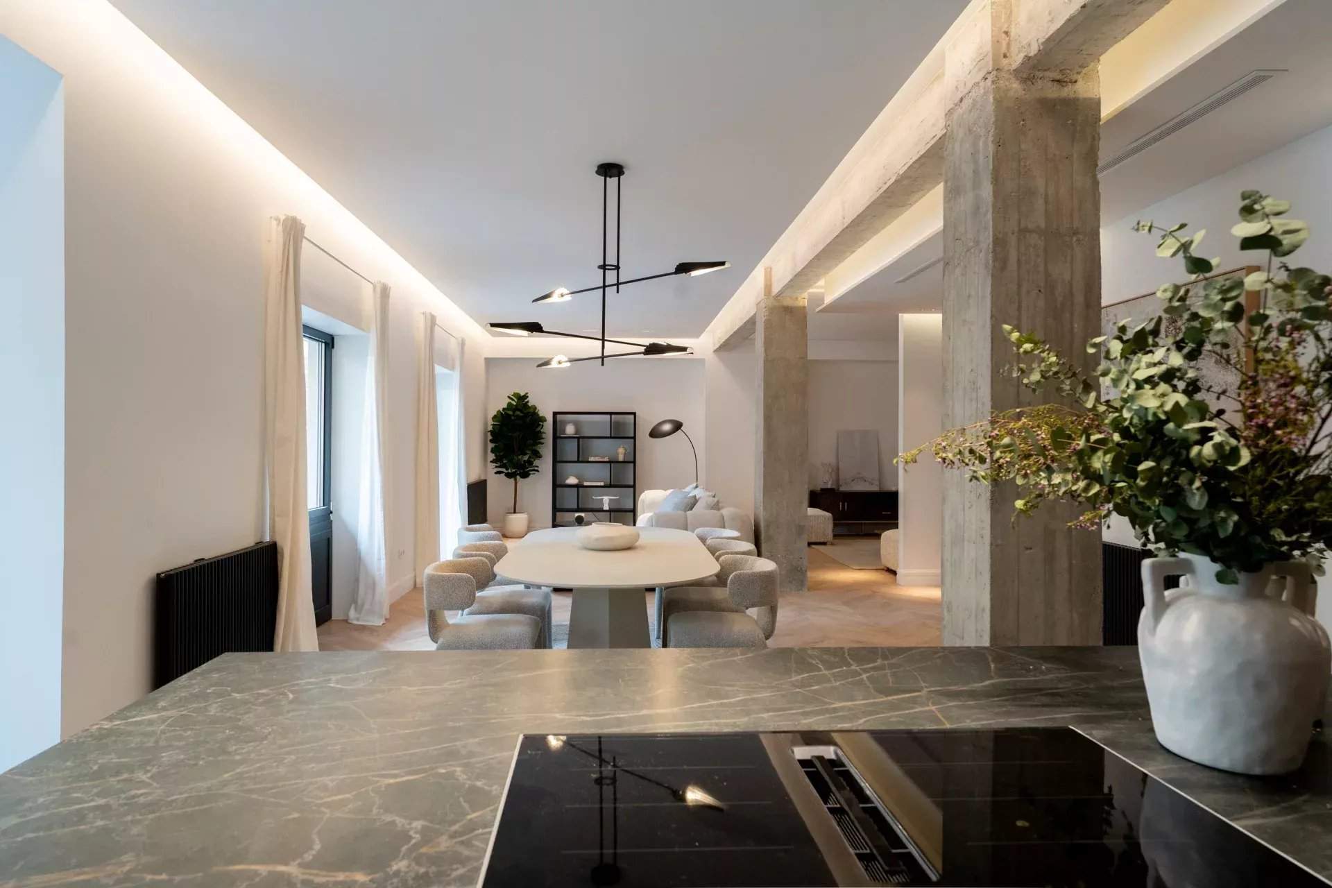 Madrid  - Apartment 4 Bedrooms - picture 2