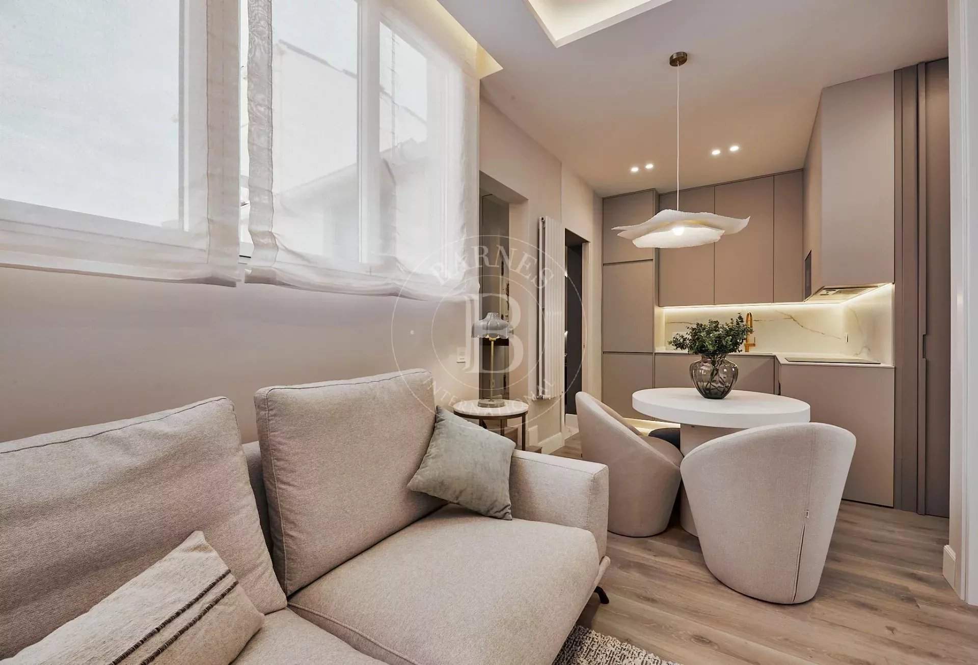 Madrid  - Apartment 2 Bedrooms - picture 9