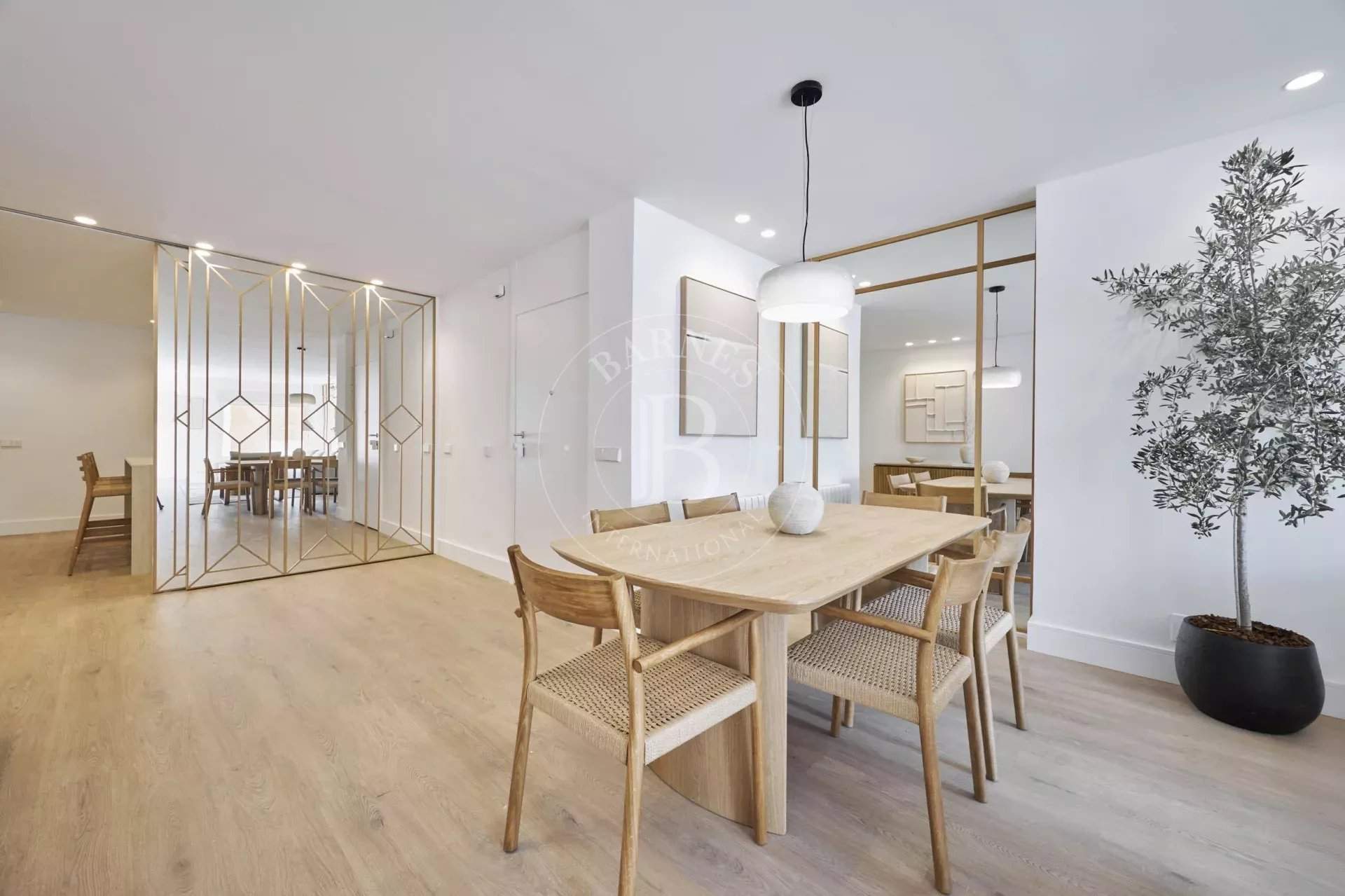 Madrid  - Apartment 4 Bedrooms - picture 16