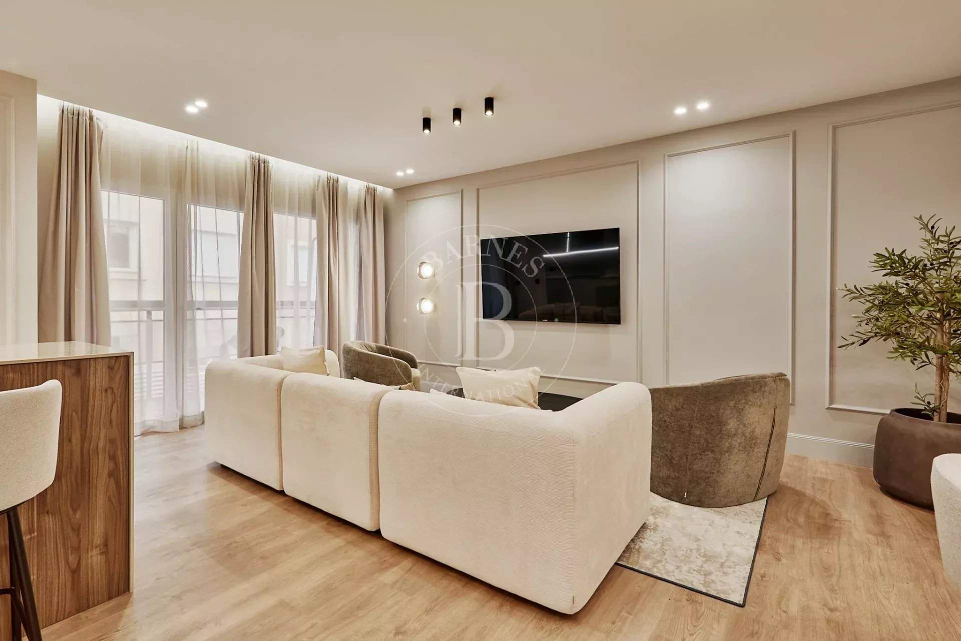 Madrid  - Apartment 3 Bedrooms - picture 8