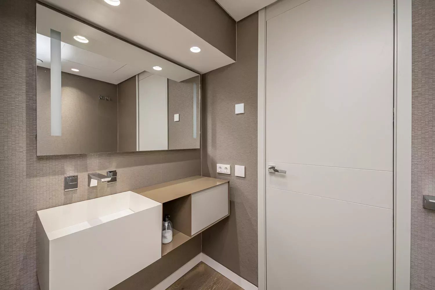 Madrid  - Apartment 2 Bedrooms - picture 15