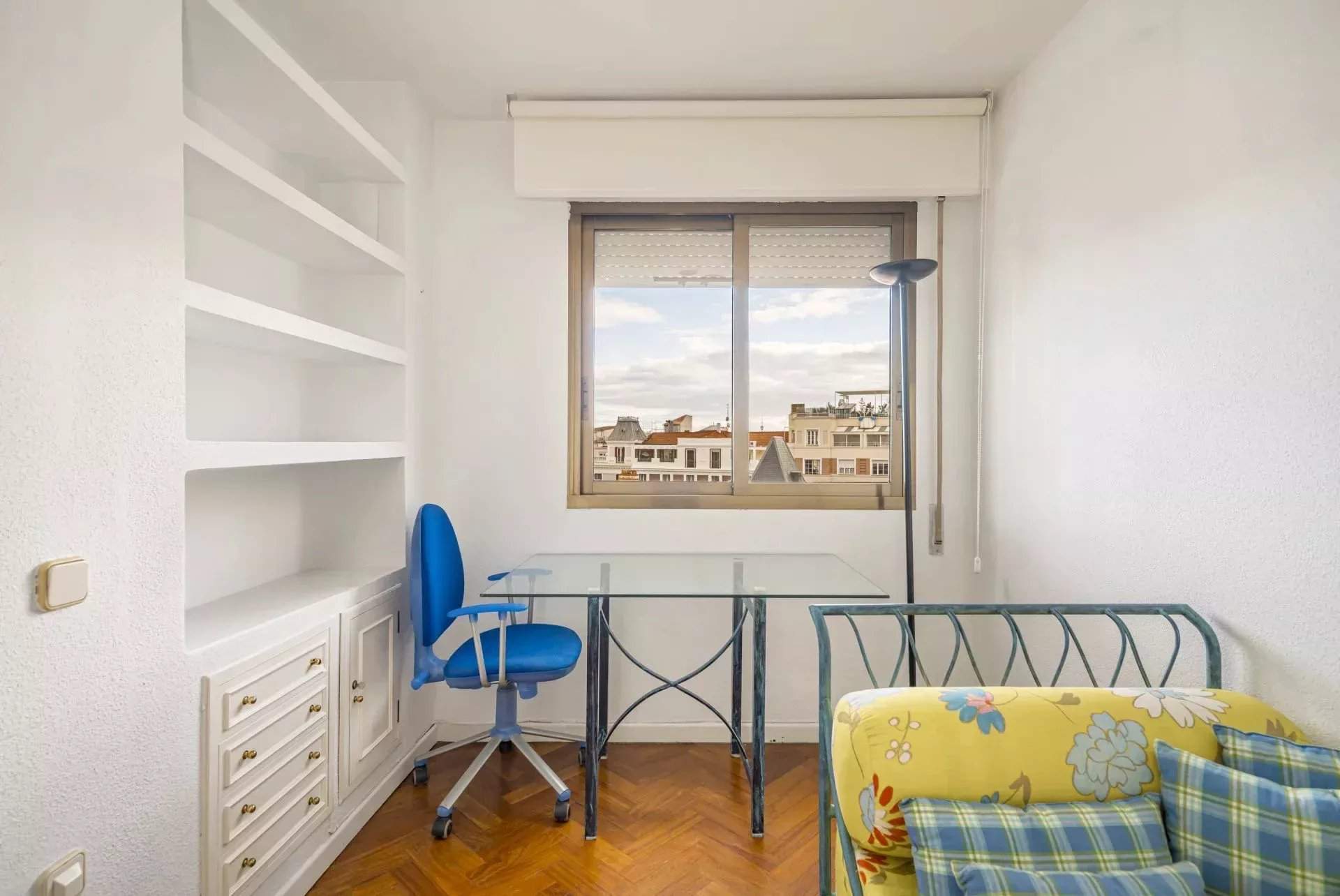 Madrid  - Apartment 3 Bedrooms - picture 11