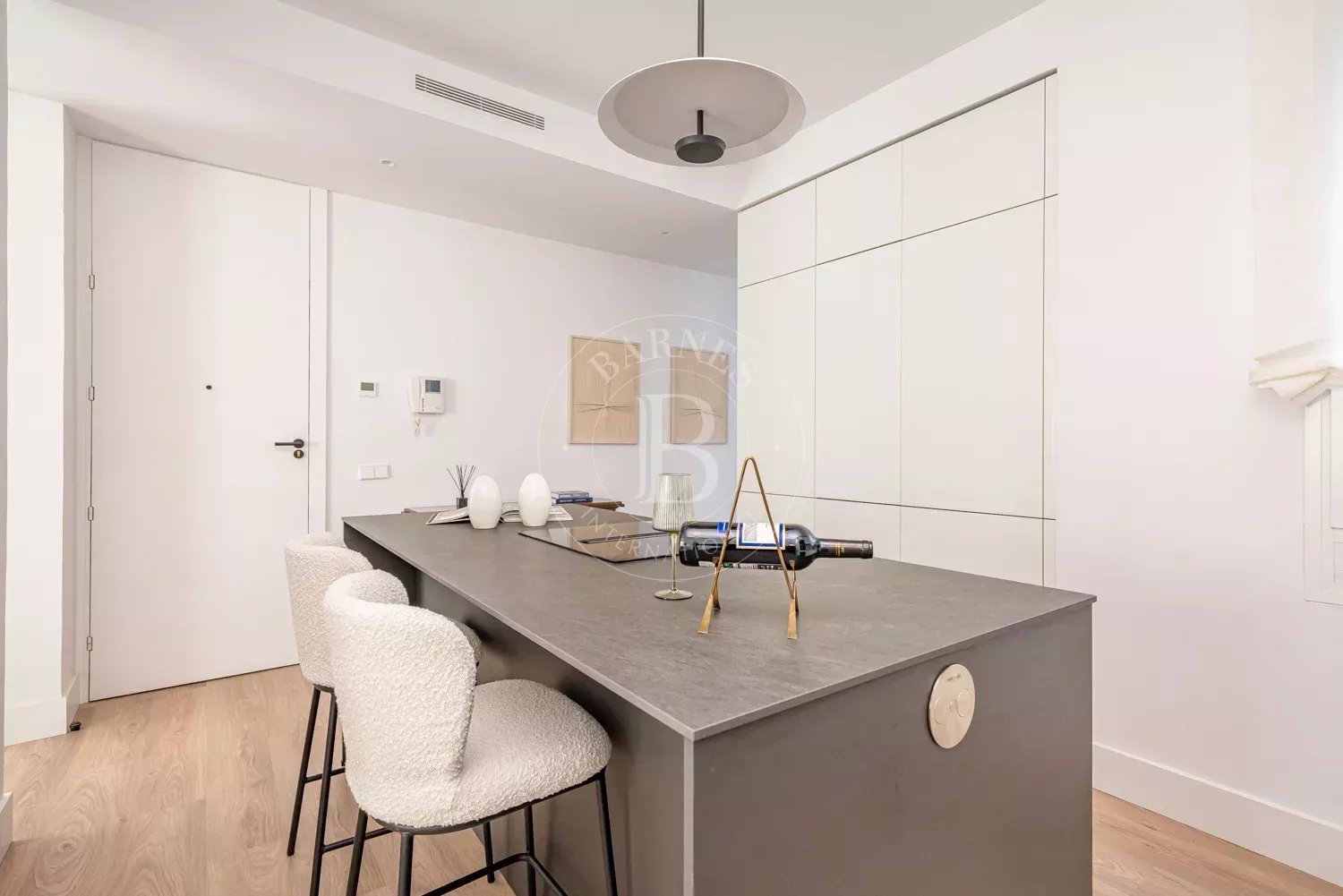 Madrid  - Apartment 3 Bedrooms - picture 12