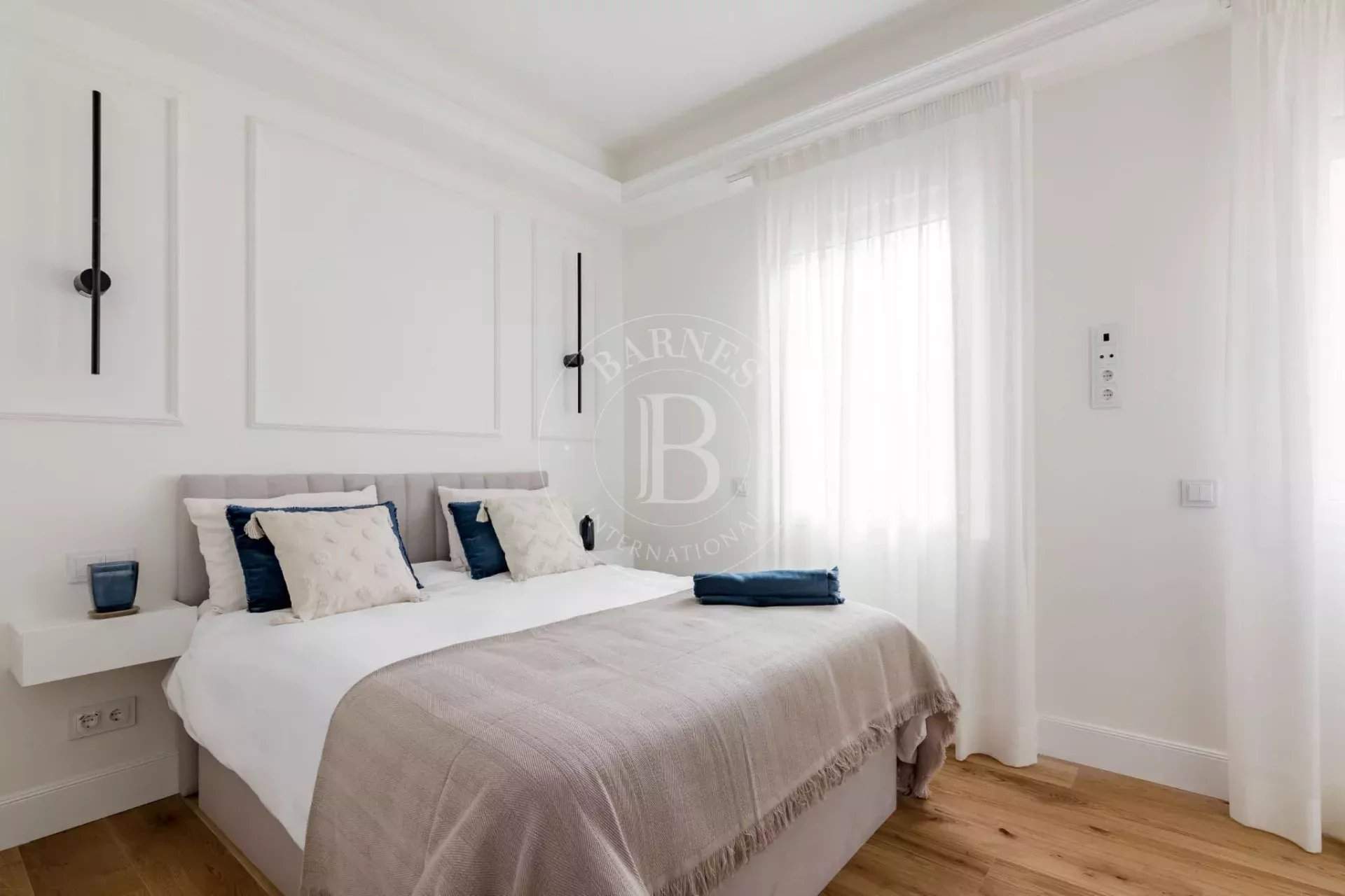 Madrid  - Apartment 3 Bedrooms - picture 13