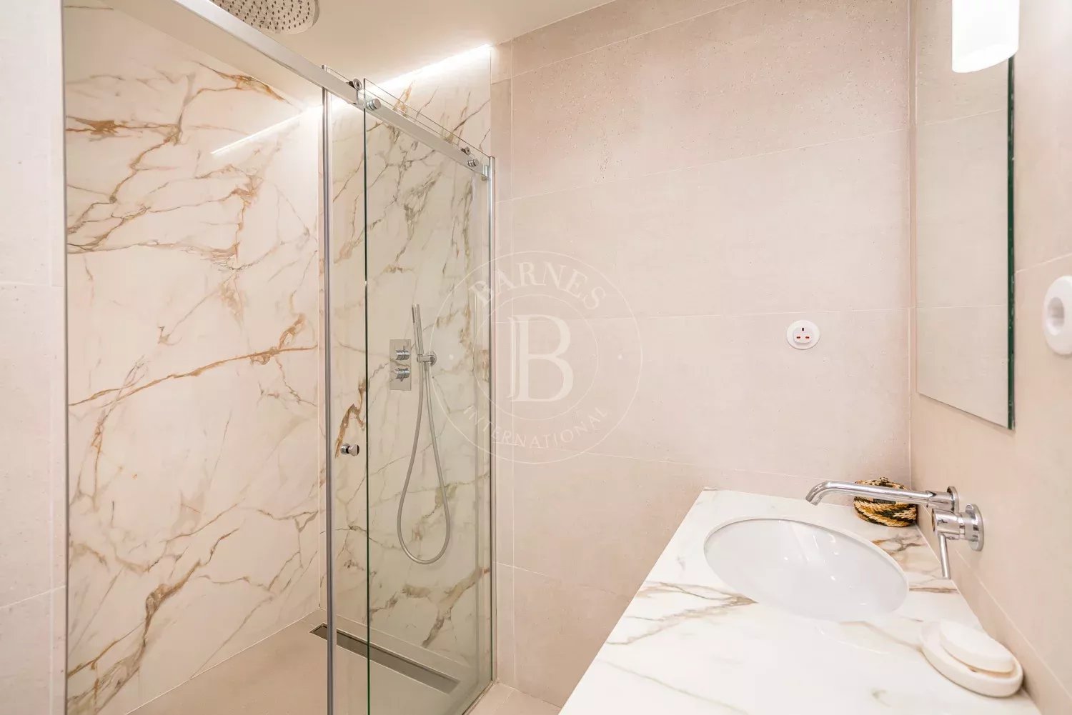 Madrid  - Piso  - picture 20