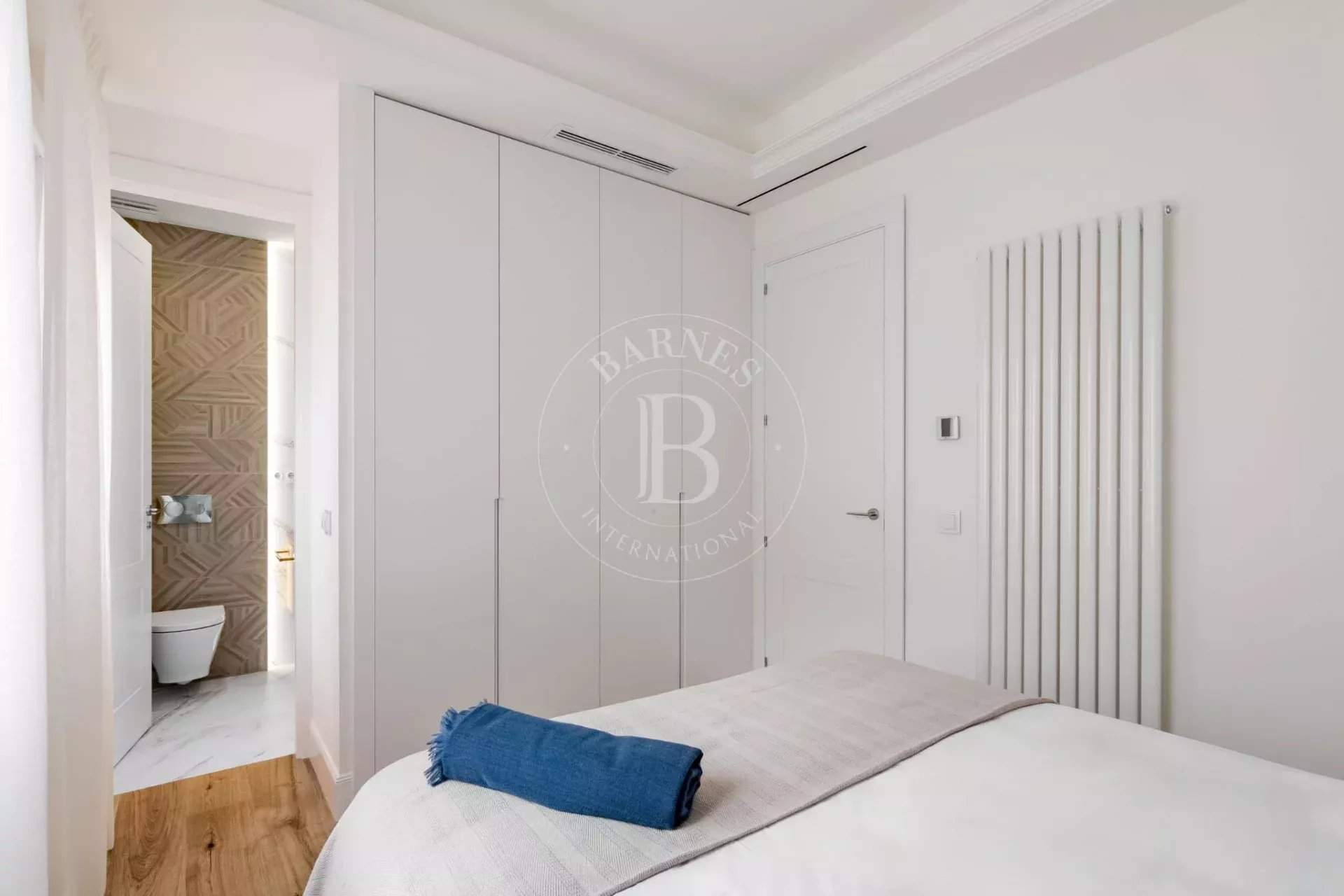 Madrid  - Apartment 3 Bedrooms - picture 14