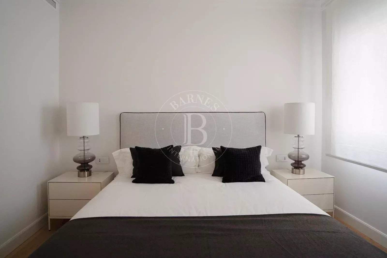 Madrid  - Apartment 3 Bedrooms - picture 11