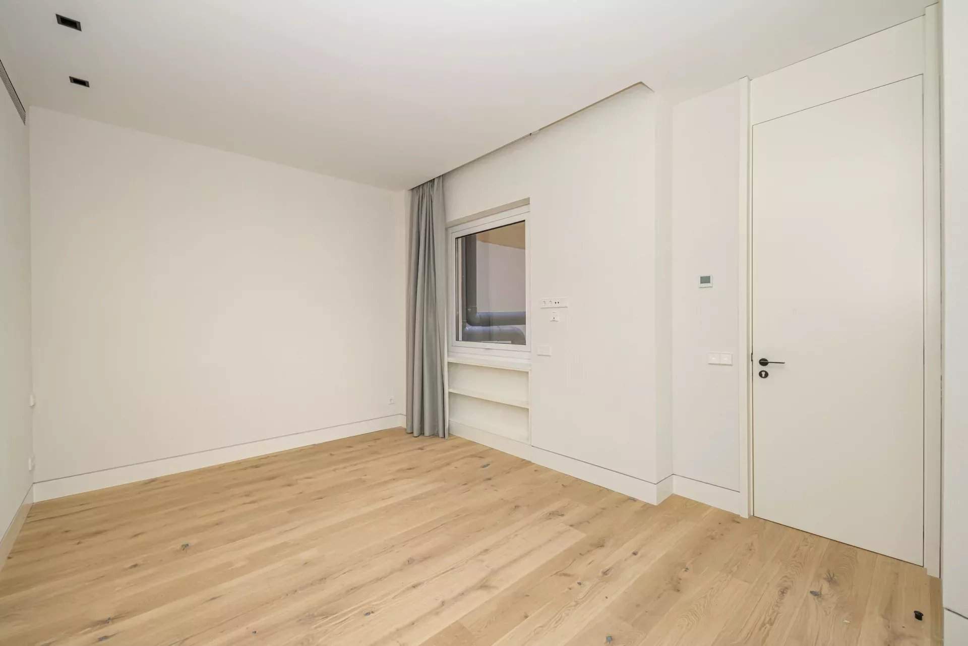 Madrid  - Apartment 4 Bedrooms - picture 13