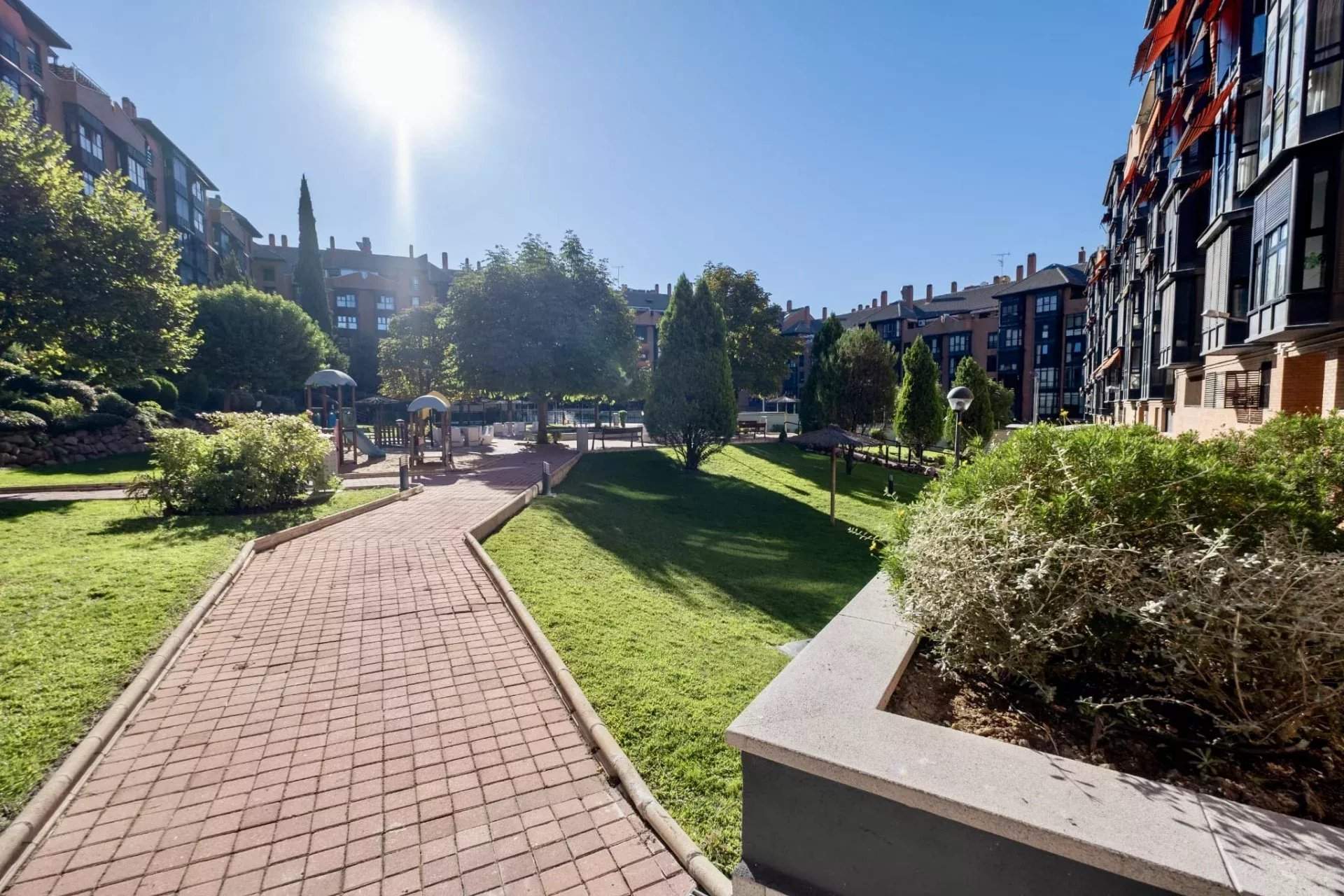 Madrid  - Piso  - picture 14