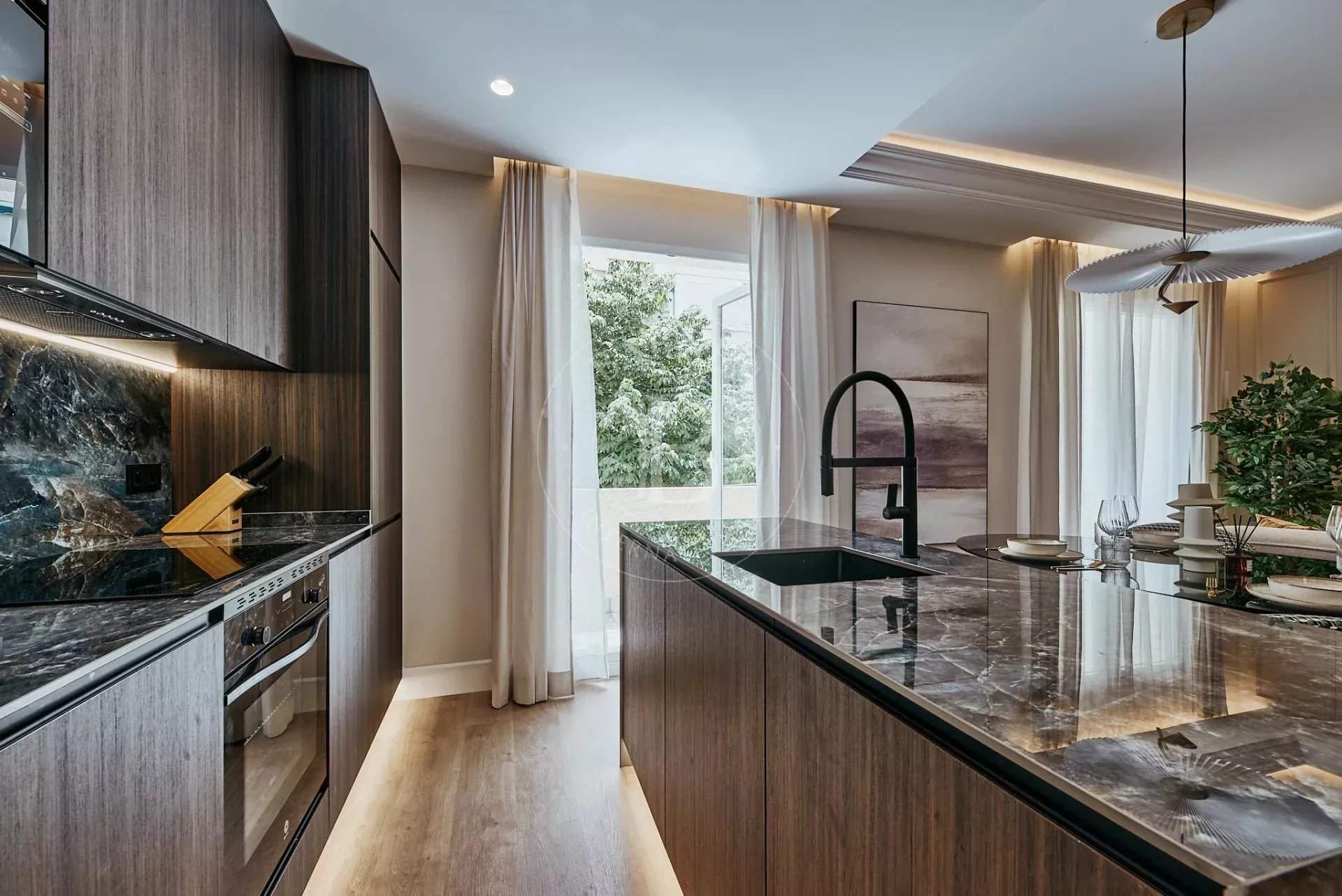 Madrid  - Apartment 3 Bedrooms - picture 3