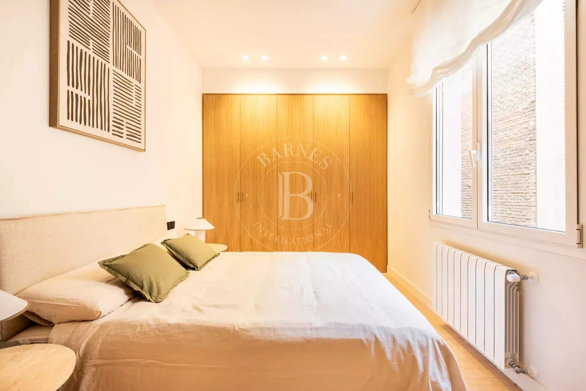 Madrid  - Apartment 3 Bedrooms - picture 12