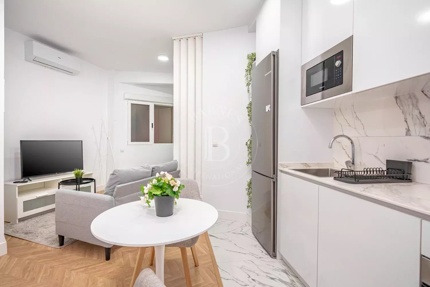 Madrid  - Apartment 1 Bedroom - picture 8