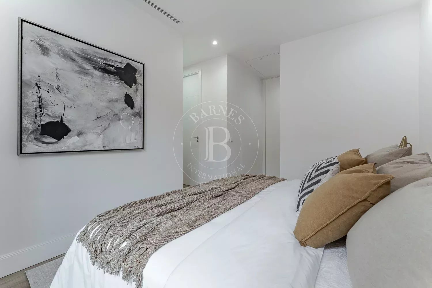 Madrid  - Penthouse 3 Bedrooms - picture 19