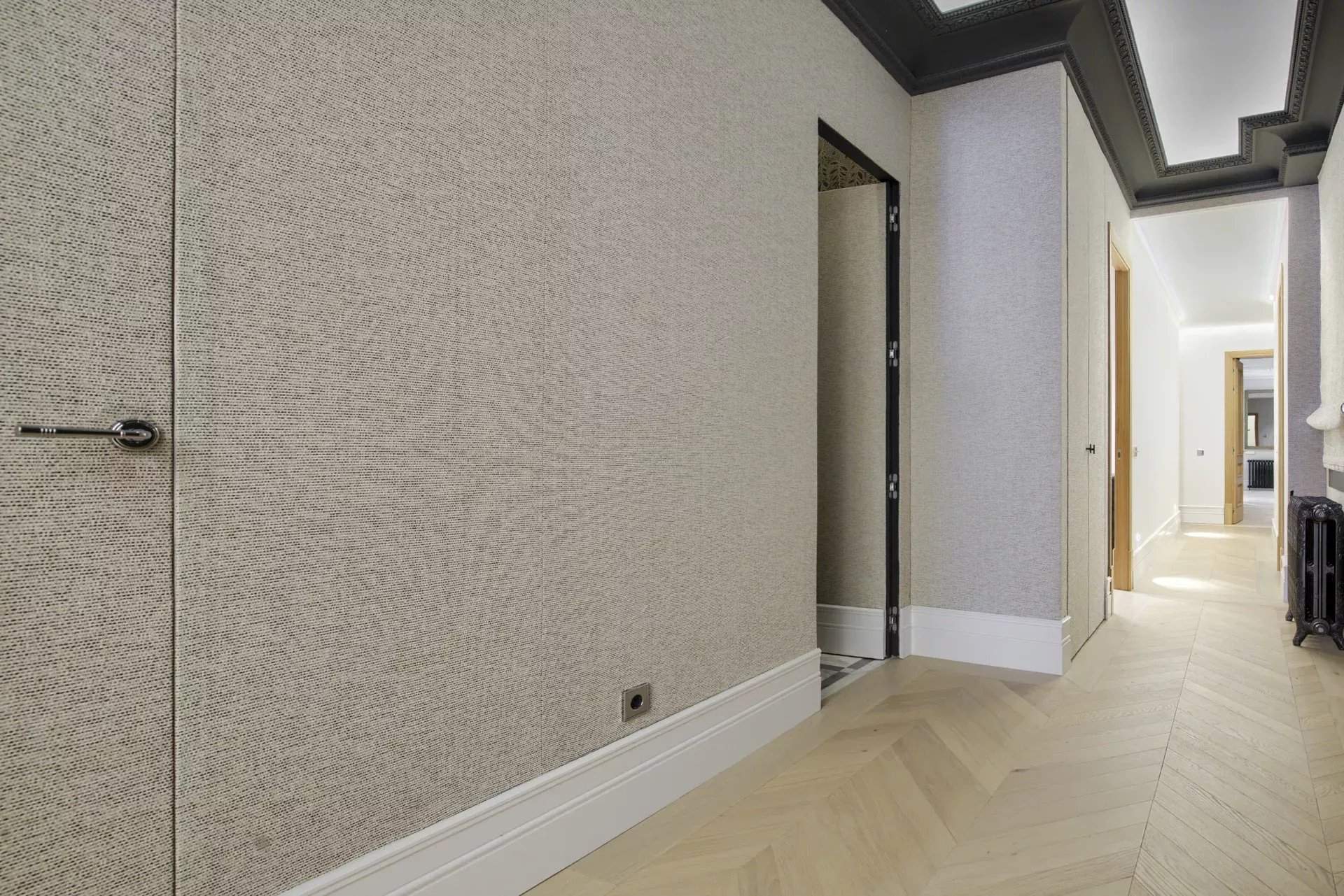 Madrid  - Apartment 4 Bedrooms - picture 19