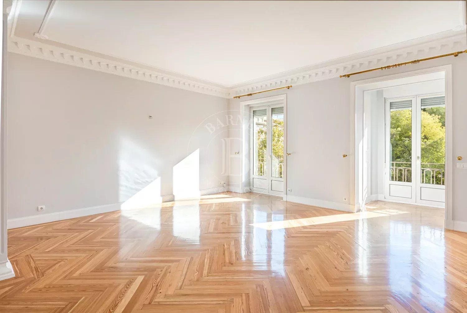 Madrid  - Appartement 5 Pièces 4 Chambres - picture 1