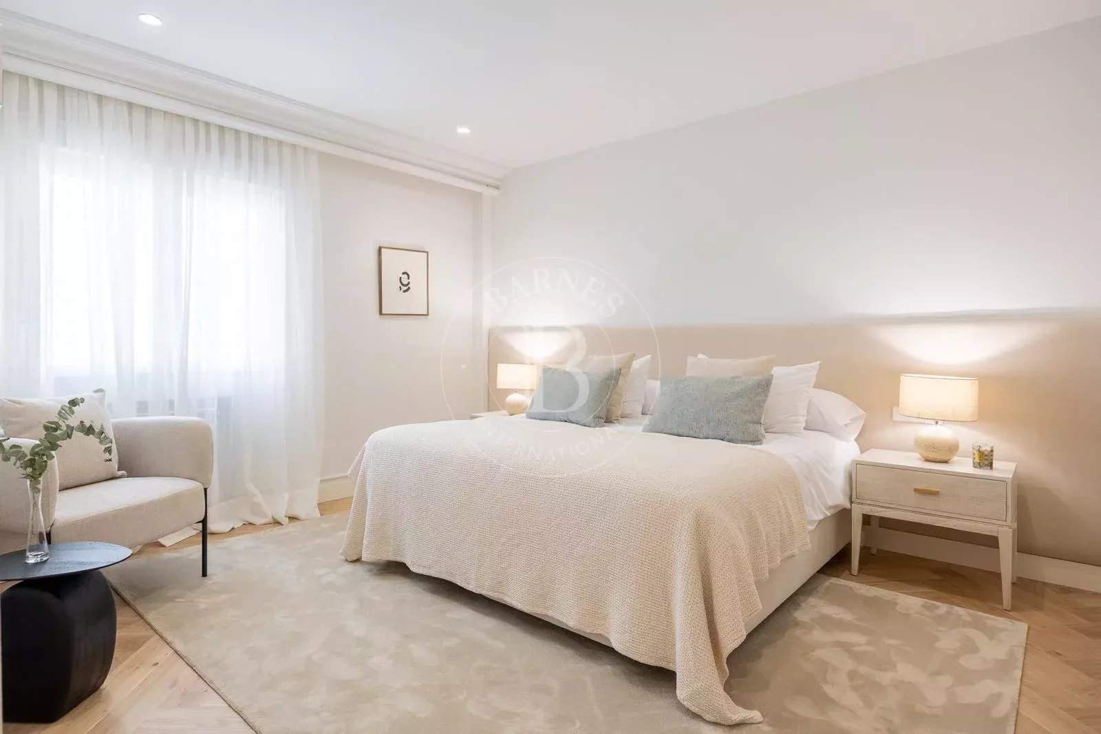 Madrid  - Apartment 3 Bedrooms - picture 18