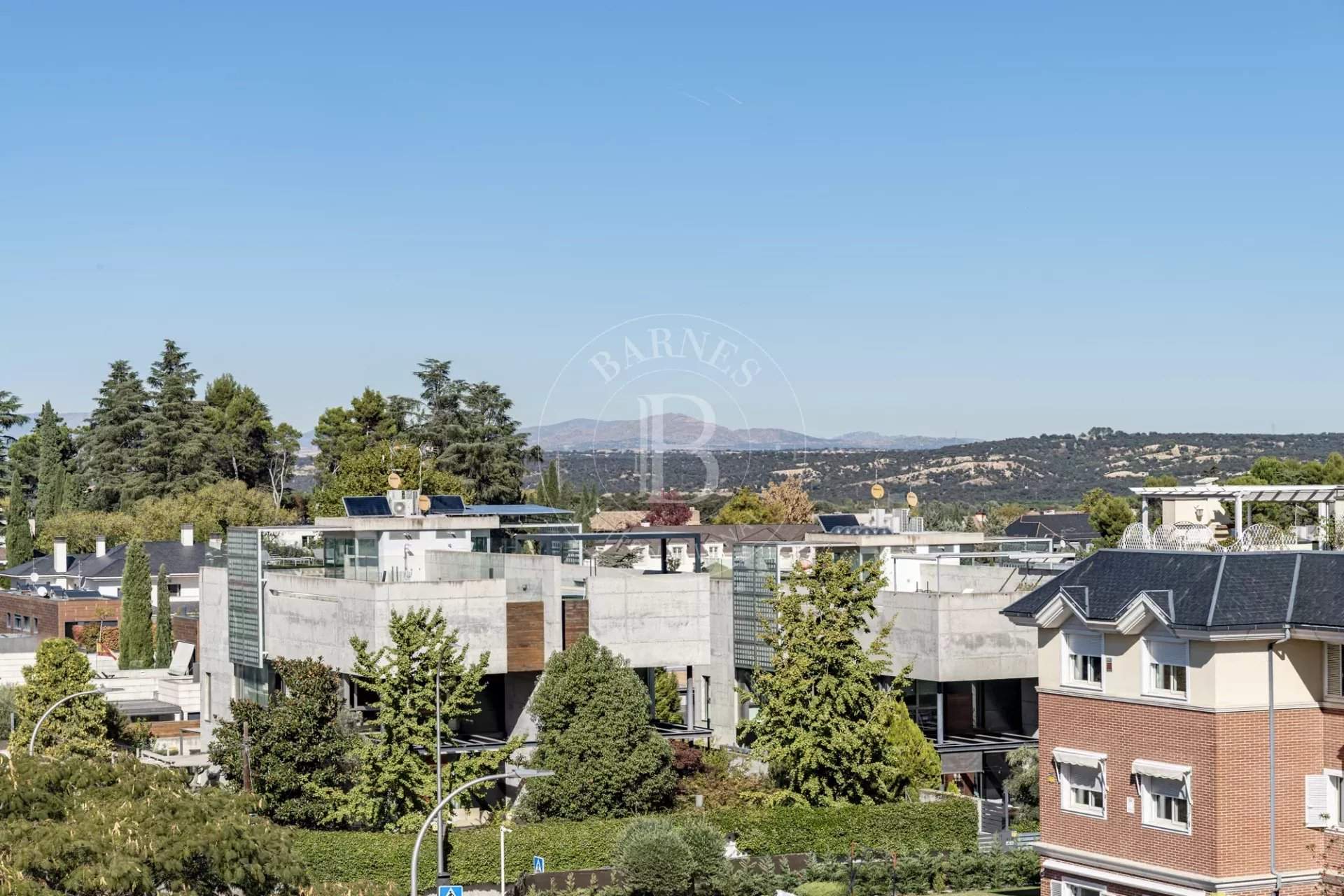 Madrid  - Penthouse 3 Bedrooms - picture 8