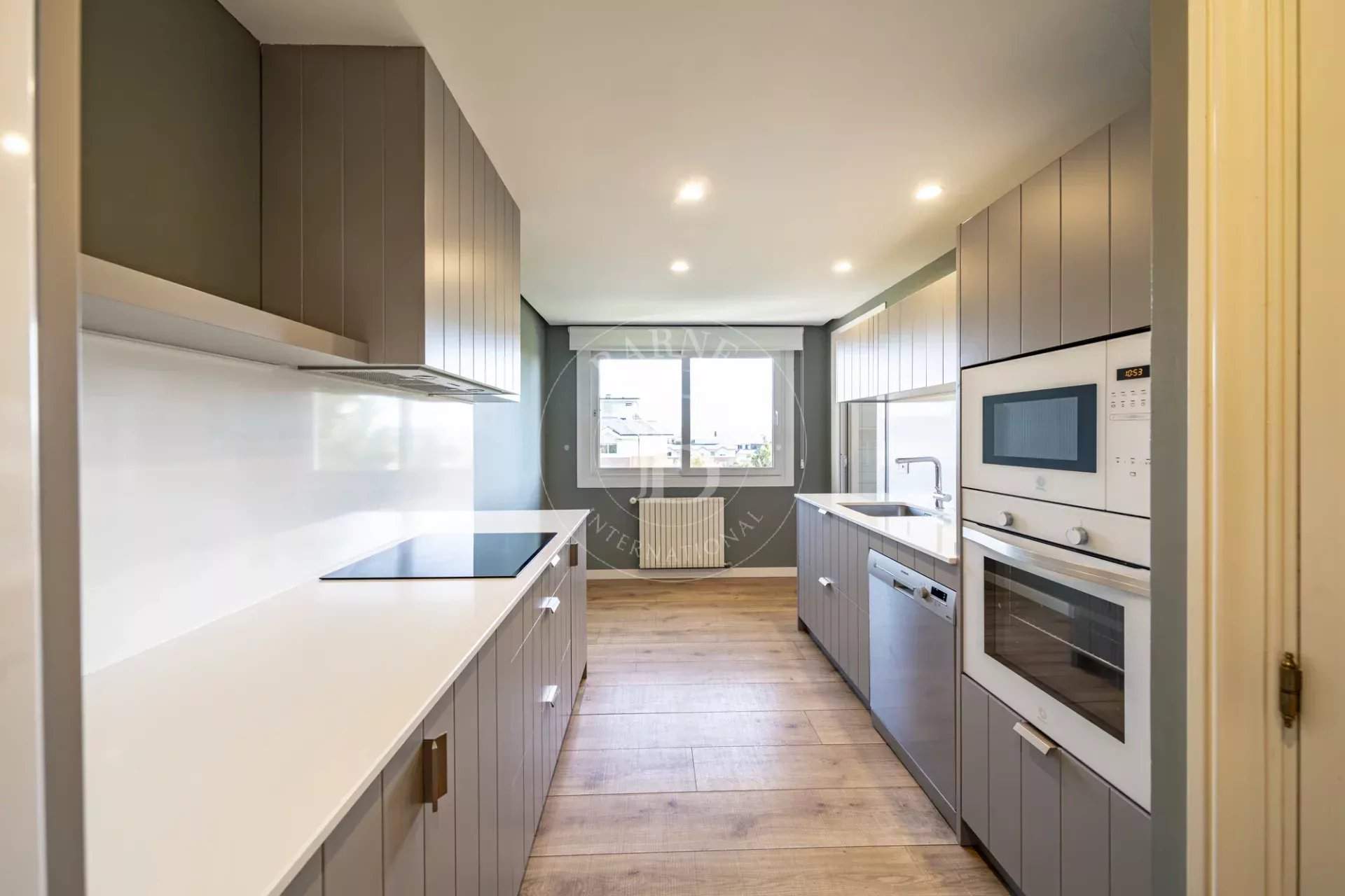 Madrid  - Penthouse 3 Bedrooms - picture 18