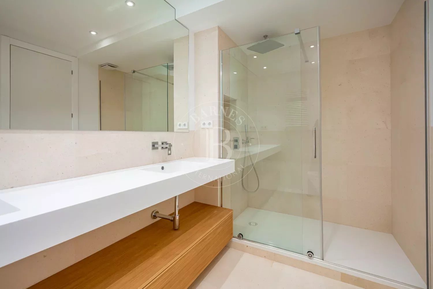 Madrid  - Apartment 3 Bedrooms - picture 15