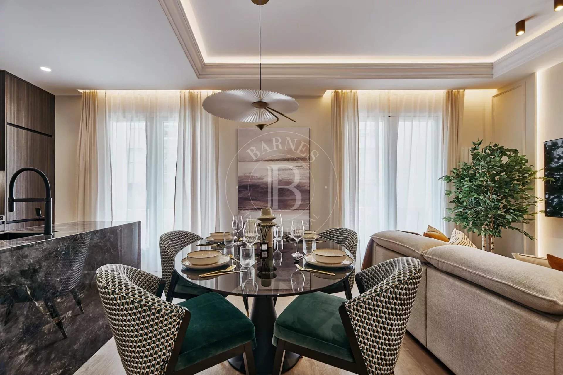 Madrid  - Apartment 3 Bedrooms - picture 8